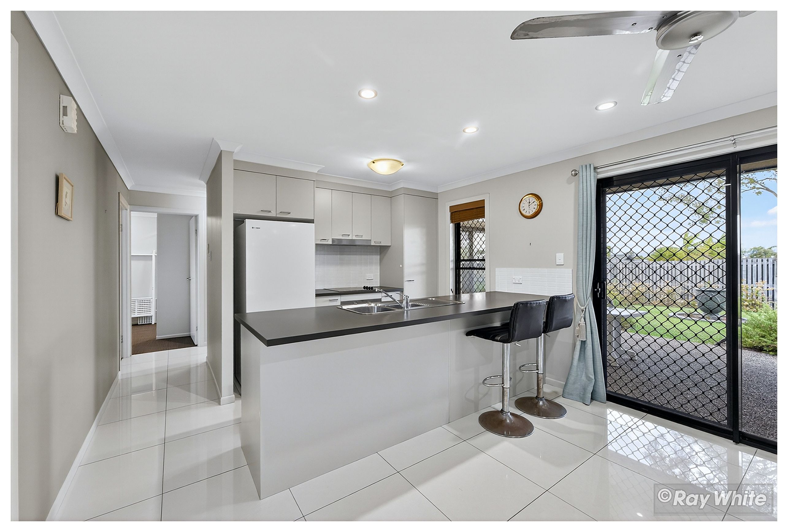 9 Cunningham Court, Gracemere, QLD 4702