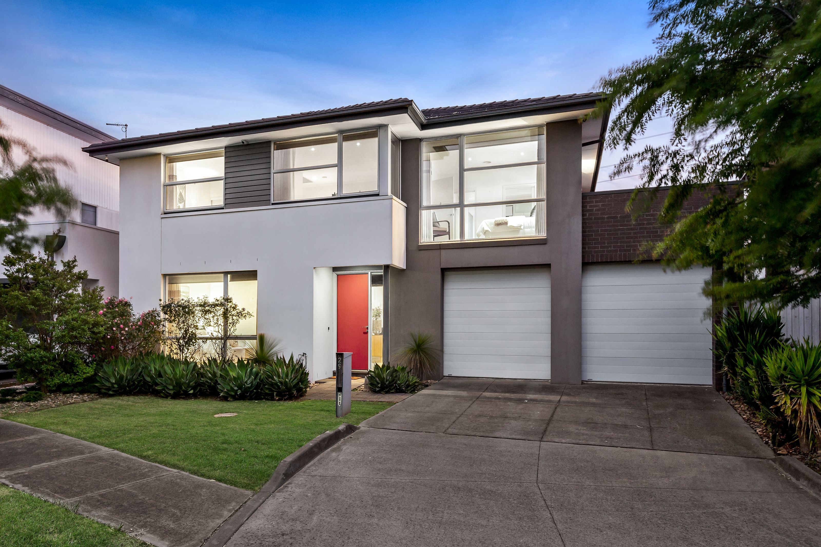 29 Exhibition Drive, Mulgrave VIC 3170