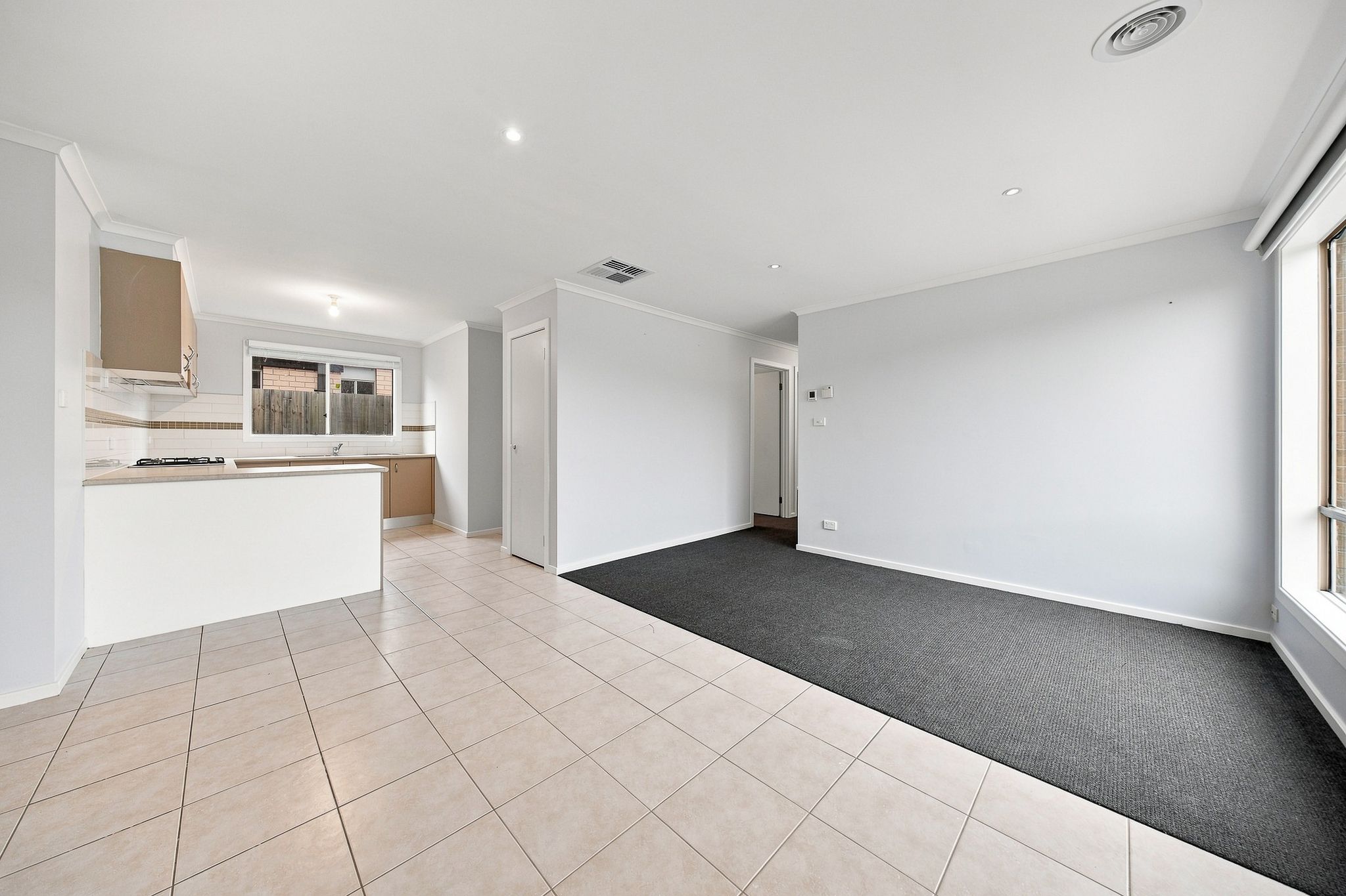 77 Breens Road — photo 8 of 17