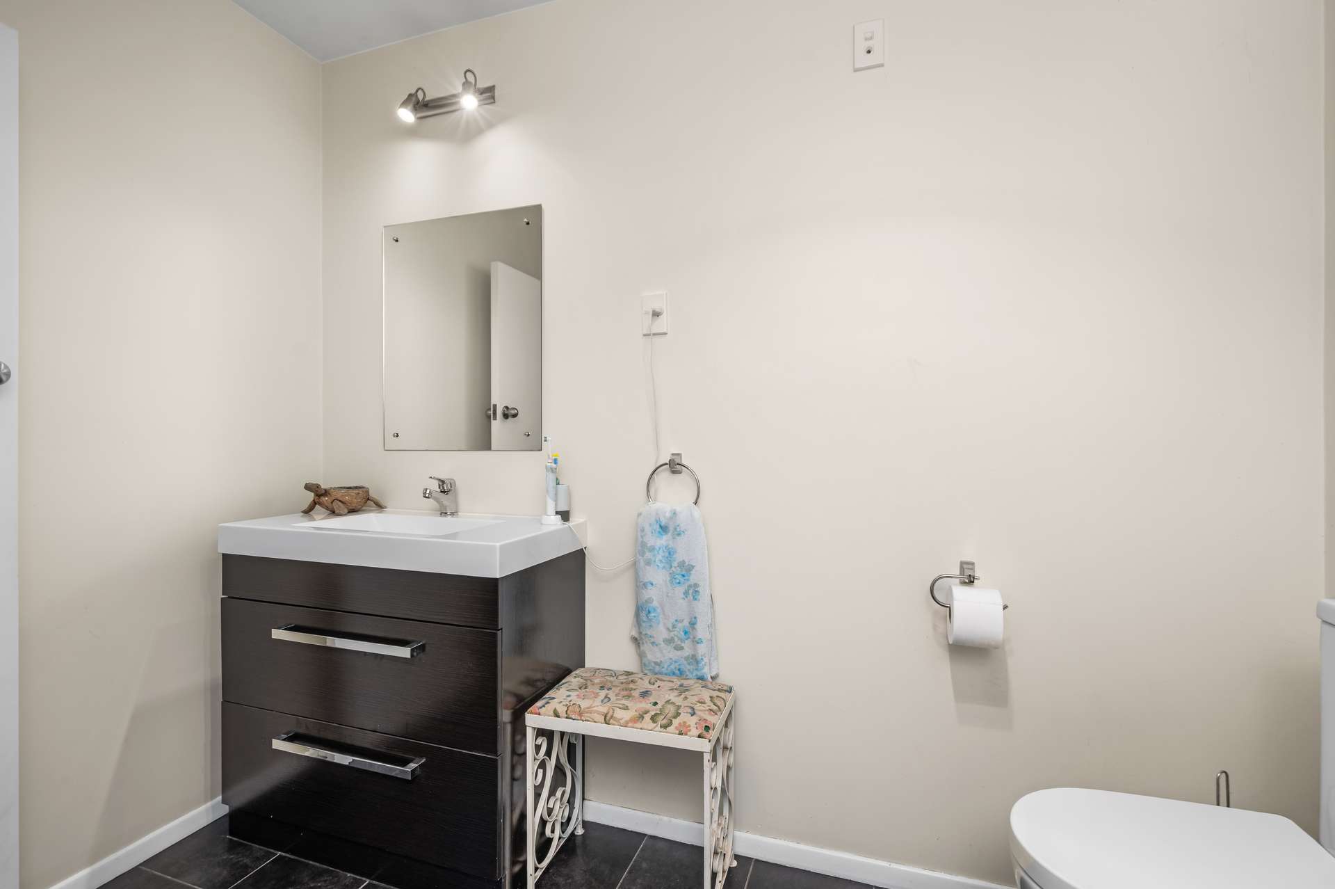 20 Vernon Terrace photo 9