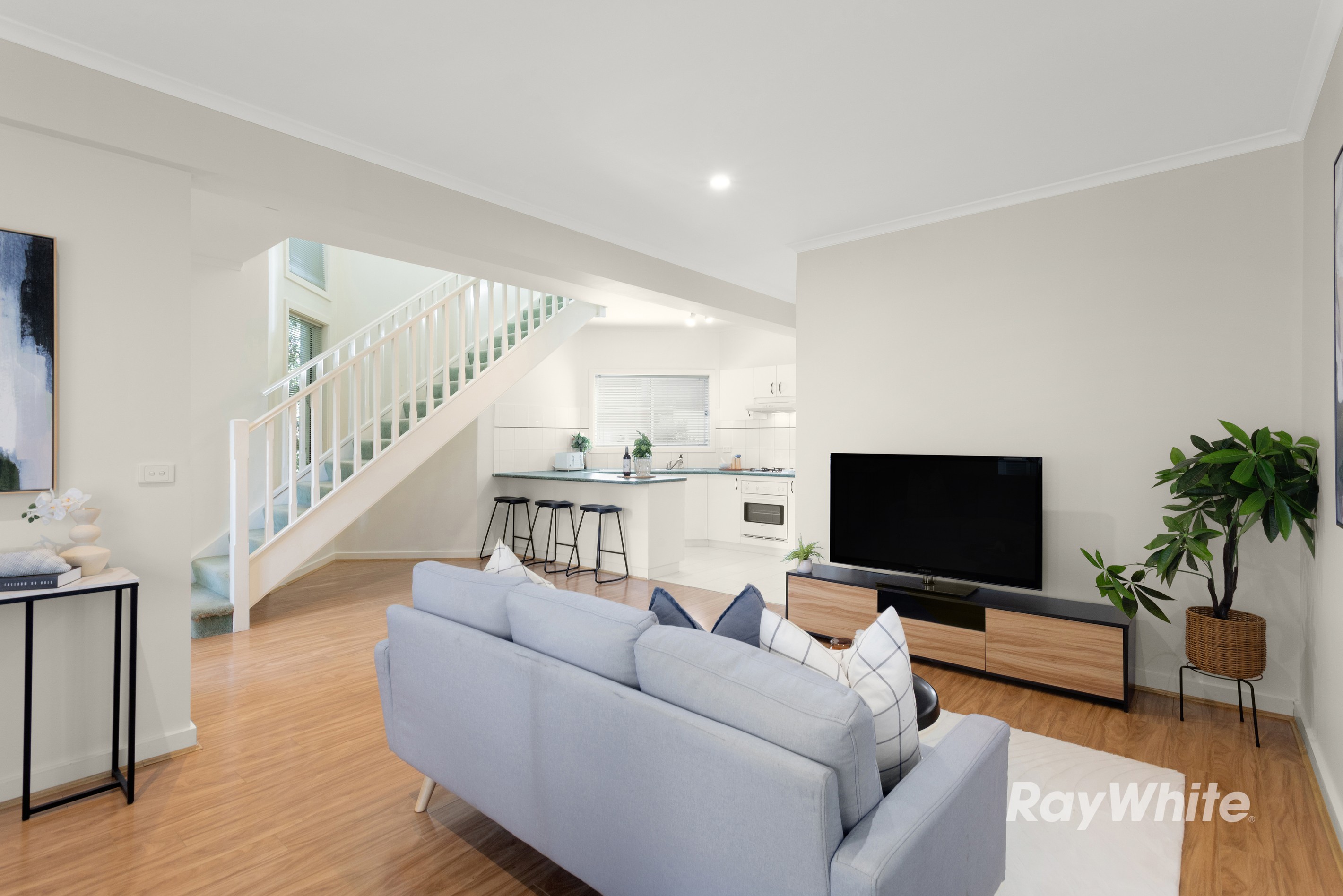 1/103 Willesden Road, Hughesdale, VIC 3166