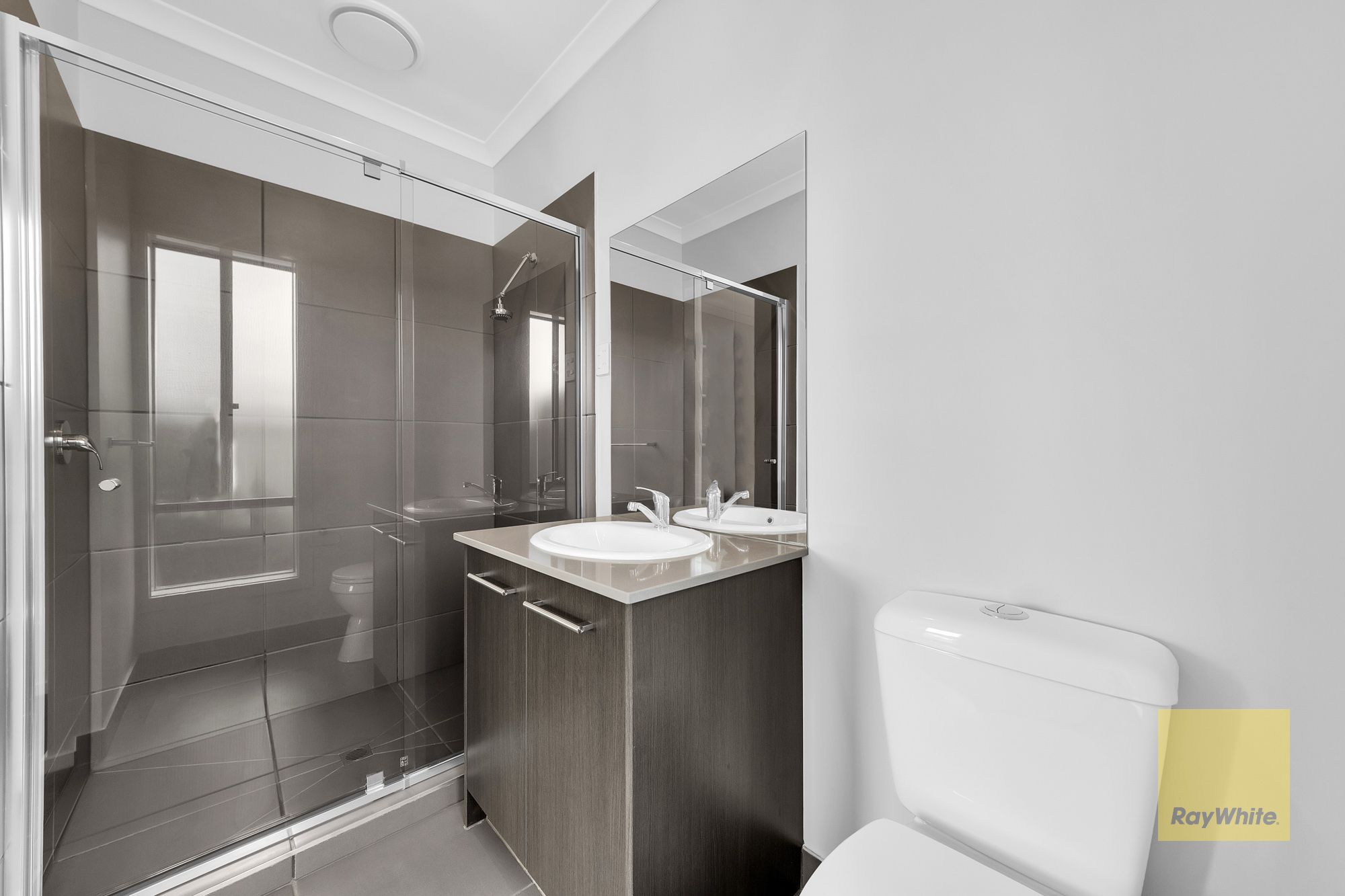 67 Moroka Avenue — photo 5 of 20