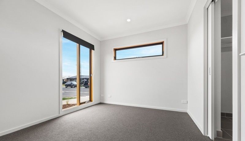 1 HADFIELD Road, HARKNESS, VIC 3337