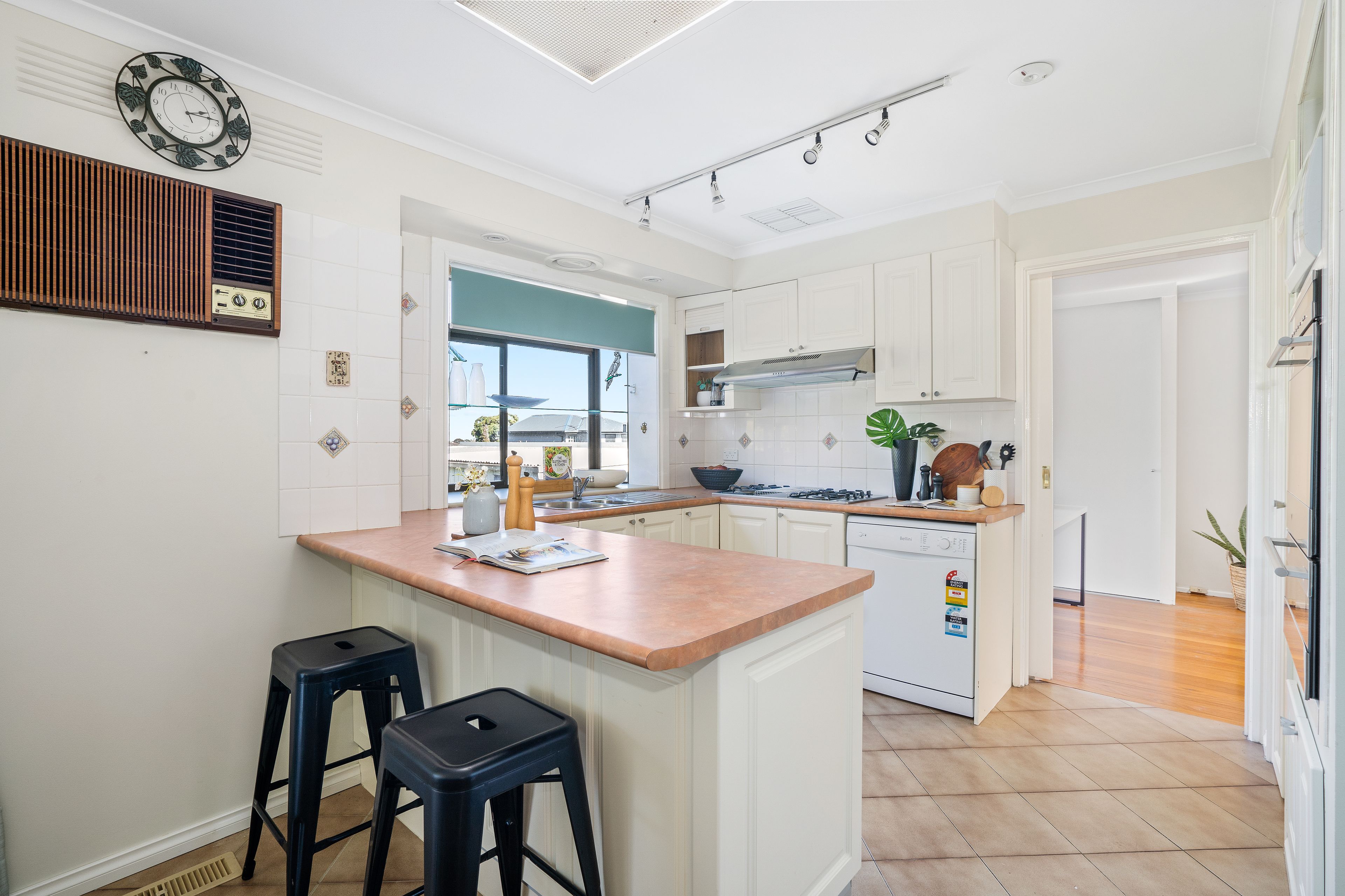 14 Blackman Avenue, Mill Park, VIC 3082