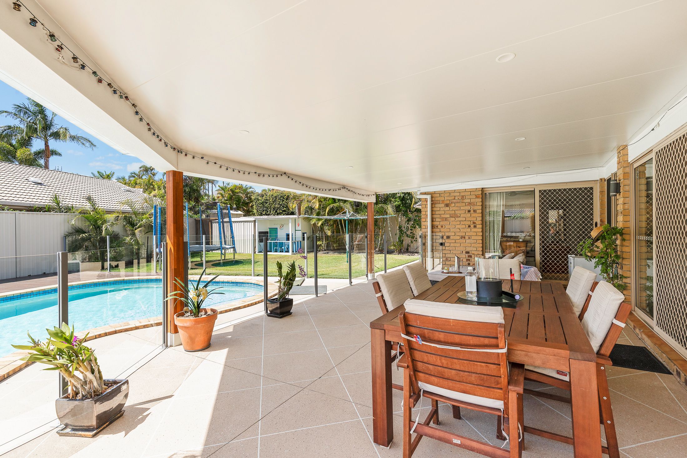 1 Cranbourne Court, Robina, QLD 4226