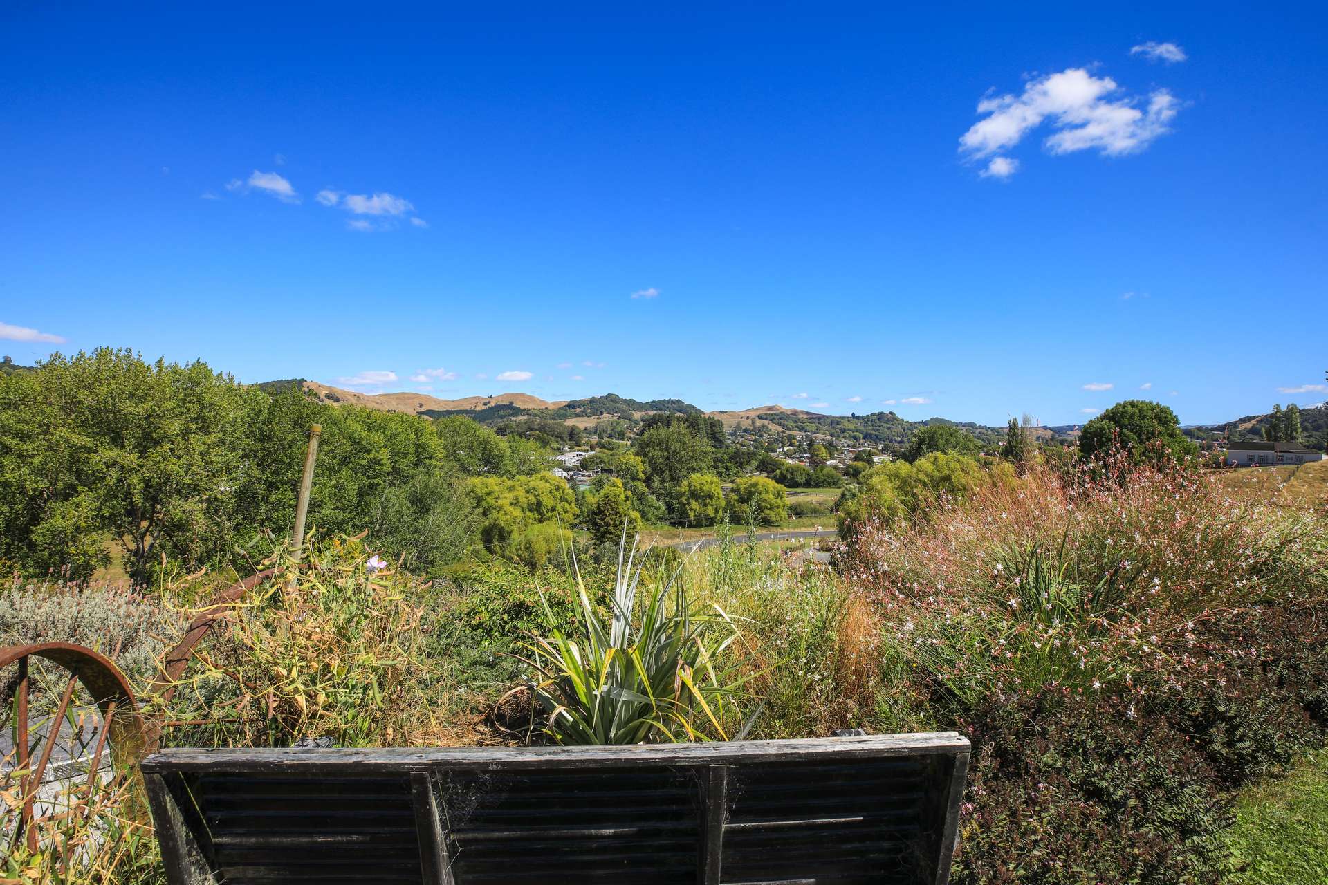 35A Rangitoto Road photo 12