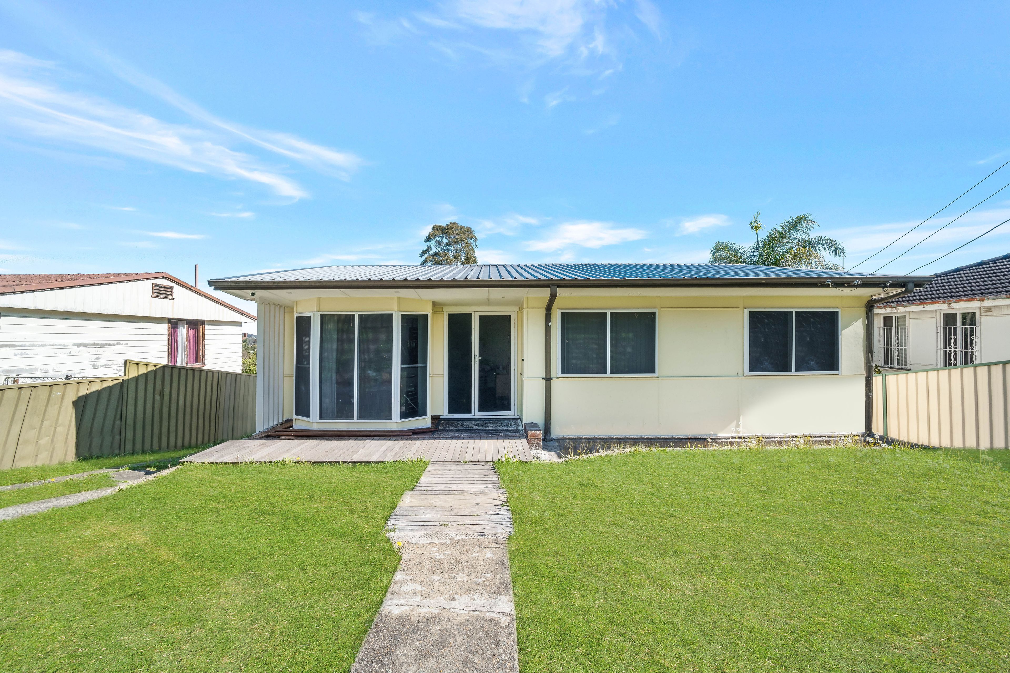 218 Elizabeth Drive — photo 9 of 18
