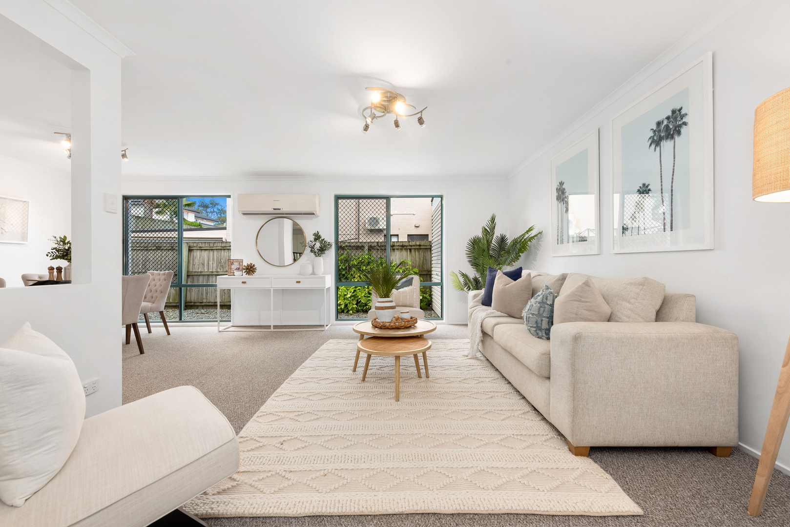 4 Carlton Court, Carindale, QLD 4152