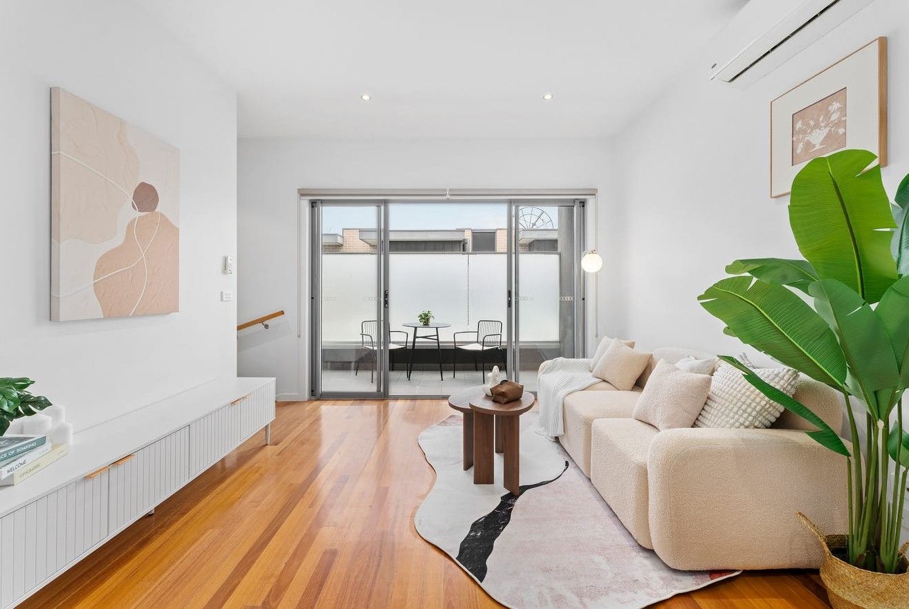 2/142-144 Thames Street, Box Hill North, VIC 3129