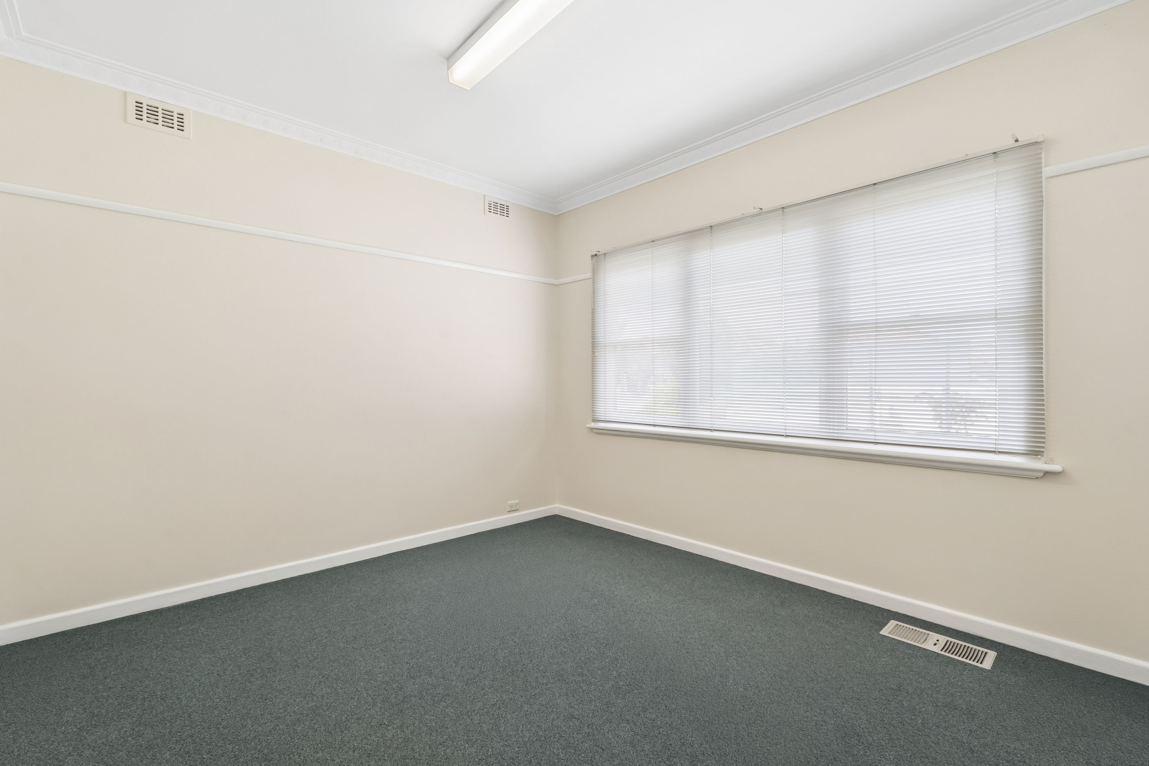 745 Gilbert Road, Reservoir, VIC 3073