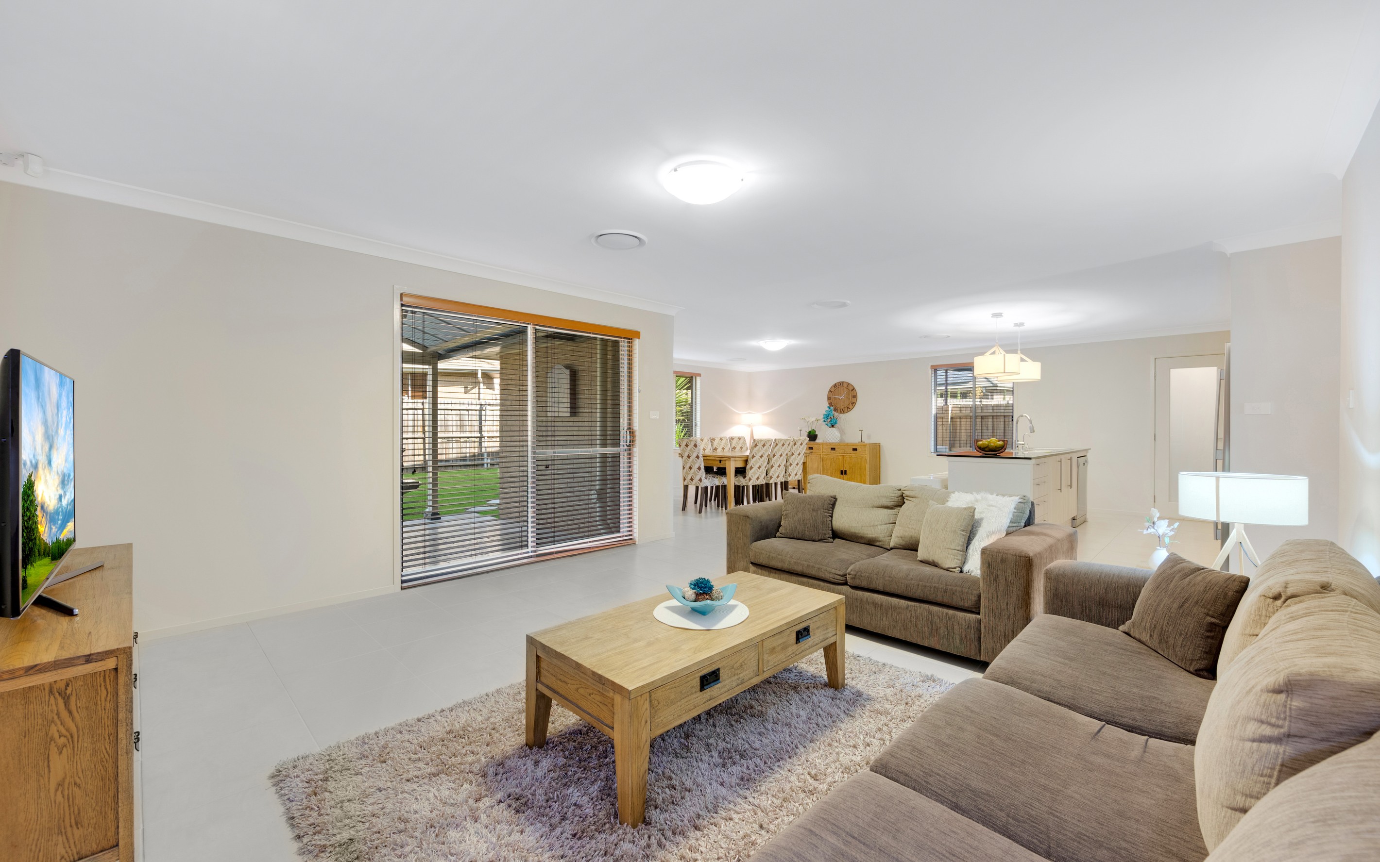6 Maxim Drive, Edmondson Park, NSW 2174