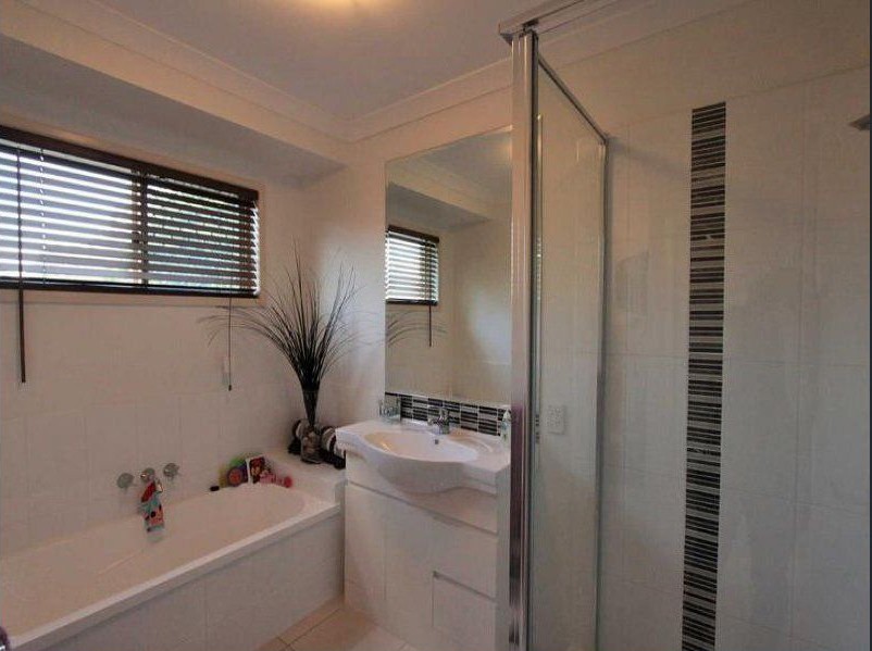 56 Moreton Street, Boronia Heights, QLD 4124