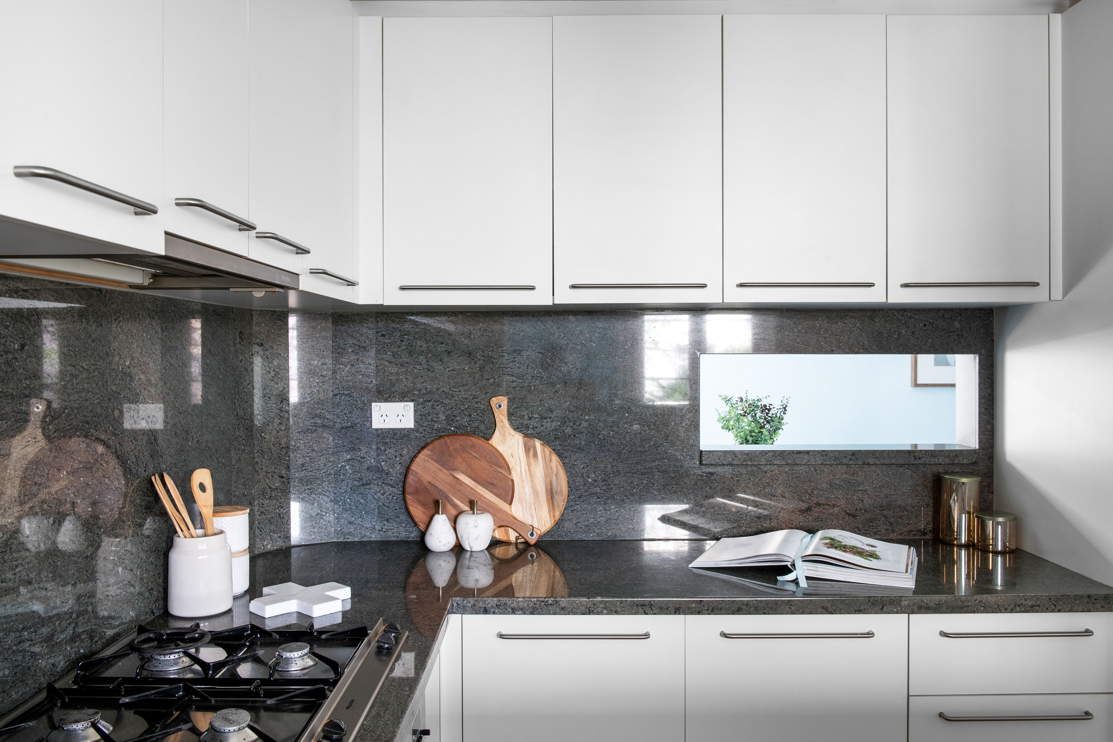 28/211 Wellington Parade South, East Melbourne, VIC 3002