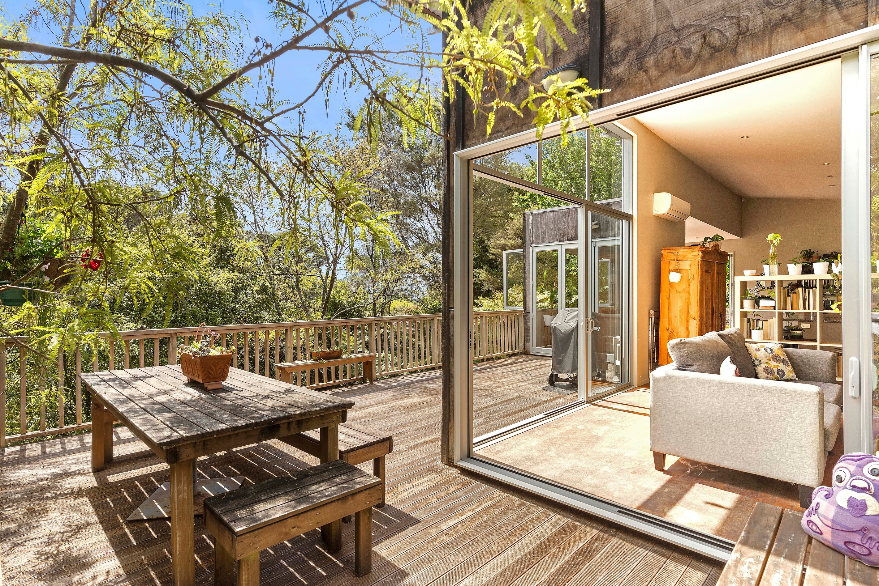 212 Old Titirangi Road, Titirangi, Waitakere City