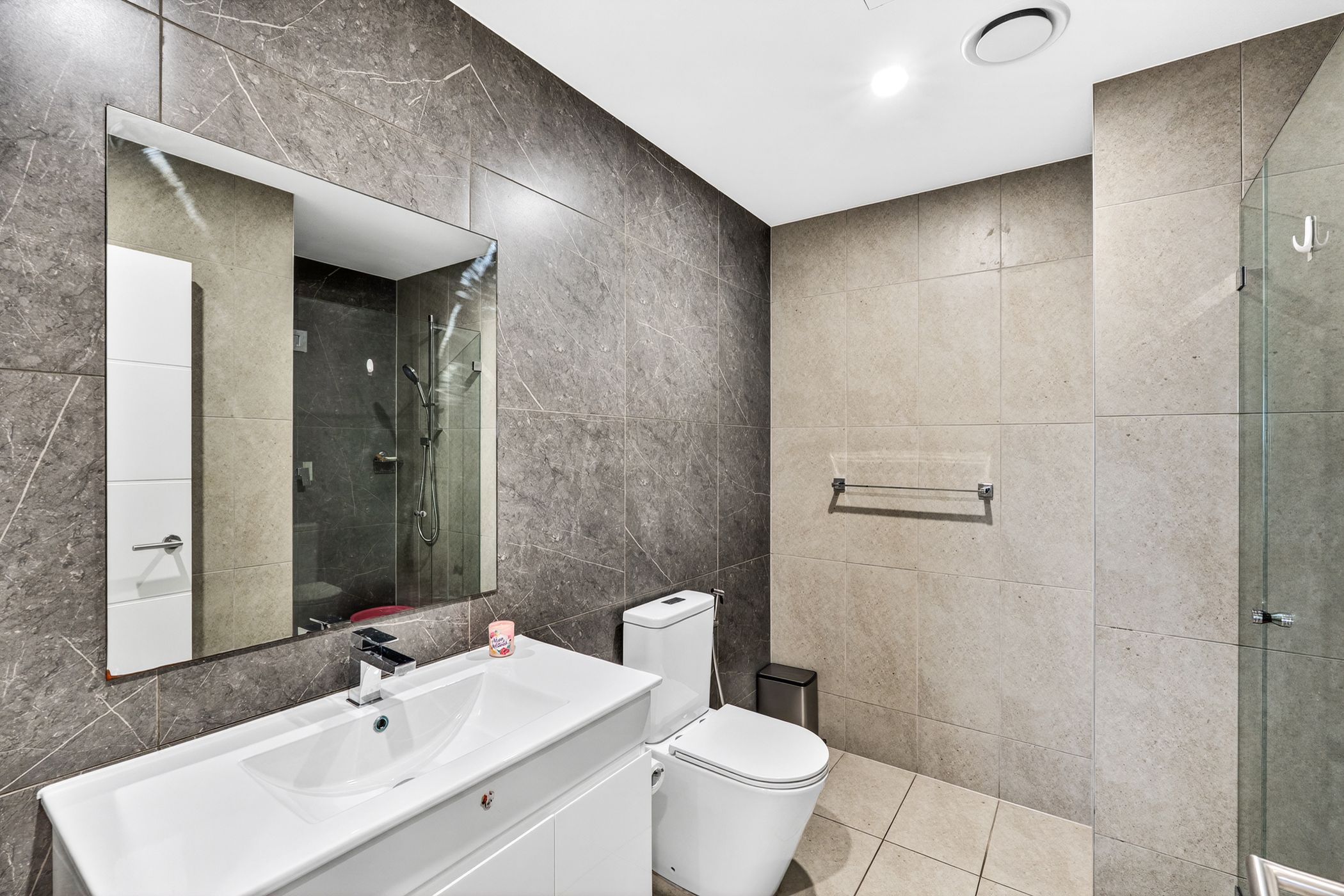 440/50B Jacqui Avenue — photo 12 of 21