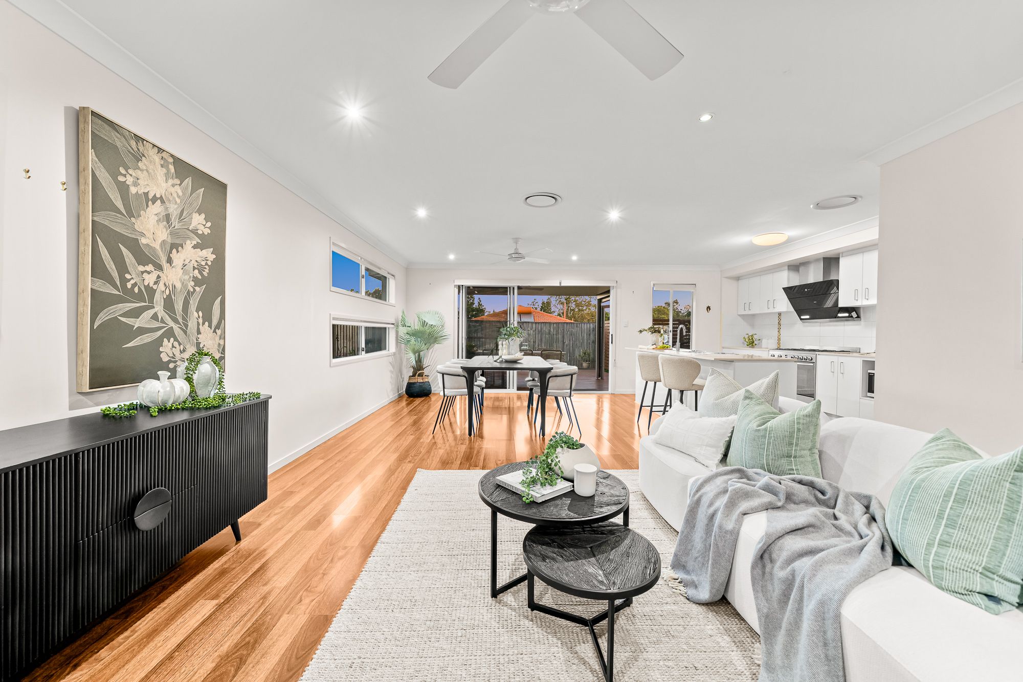 35 Obrist Place — photo 6 of 30