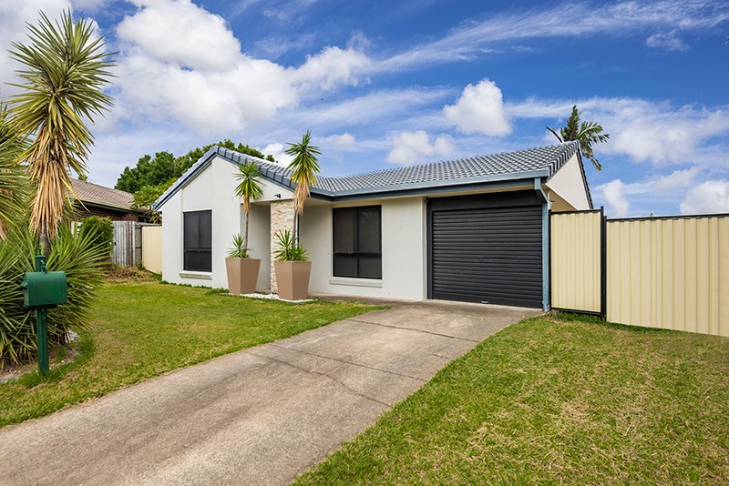 7 Sandown Court, Crestmead, QLD 4132