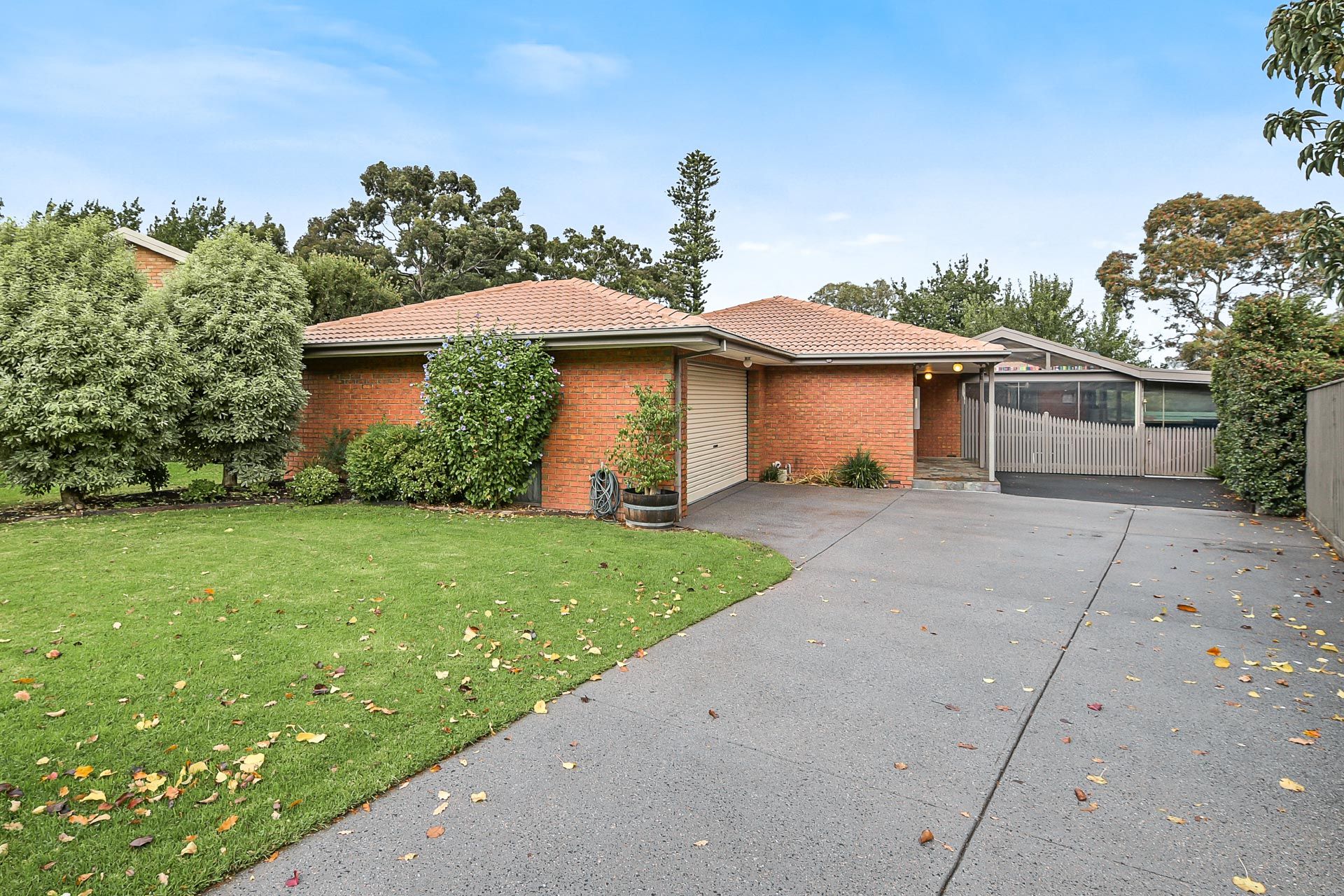 58 Quarry Hills Drive, Berwick, VIC 3806