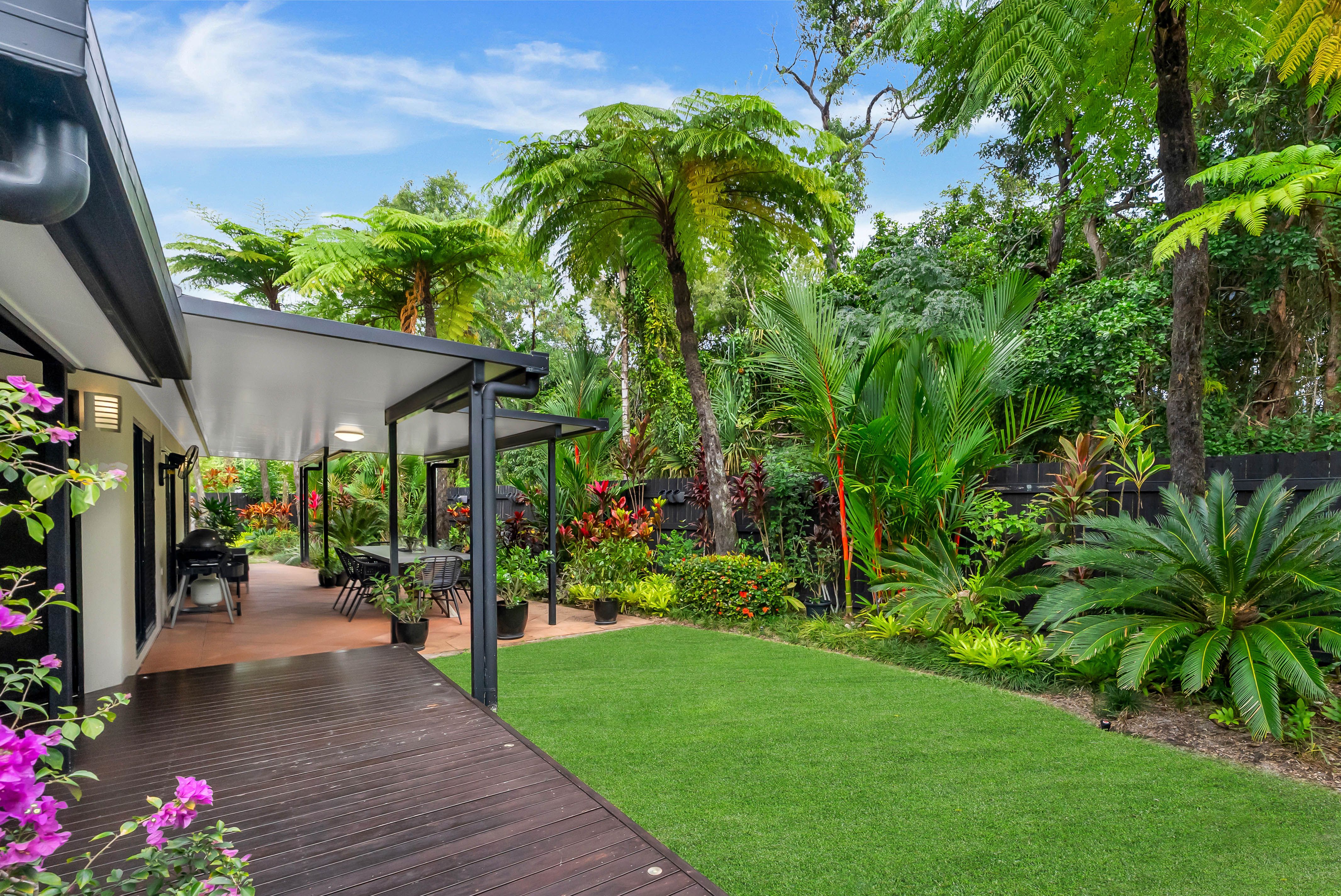 53-67 Nautilus Street, Port Douglas QLD 4877