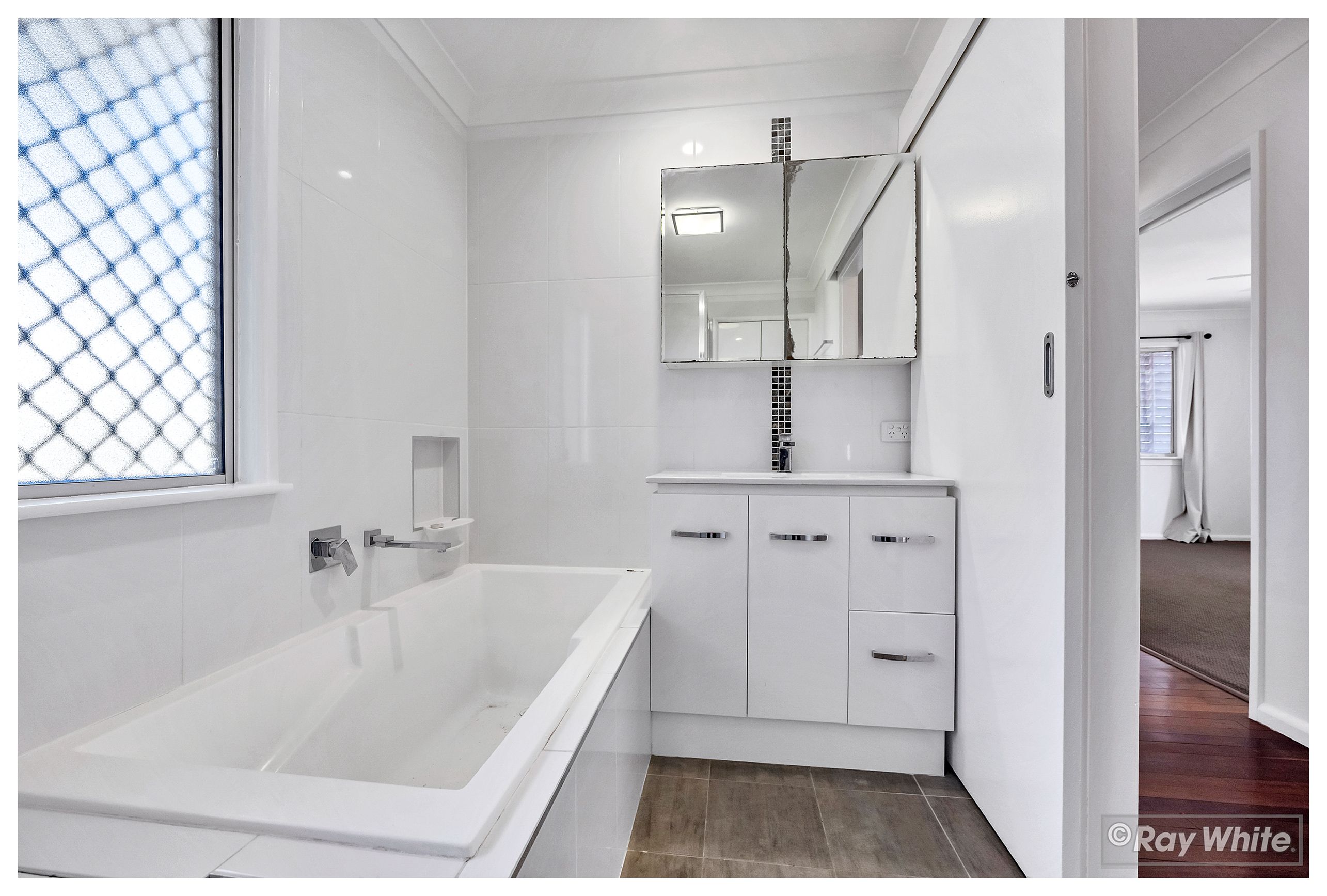 320 Duthie Avenue — photo 17 of 30