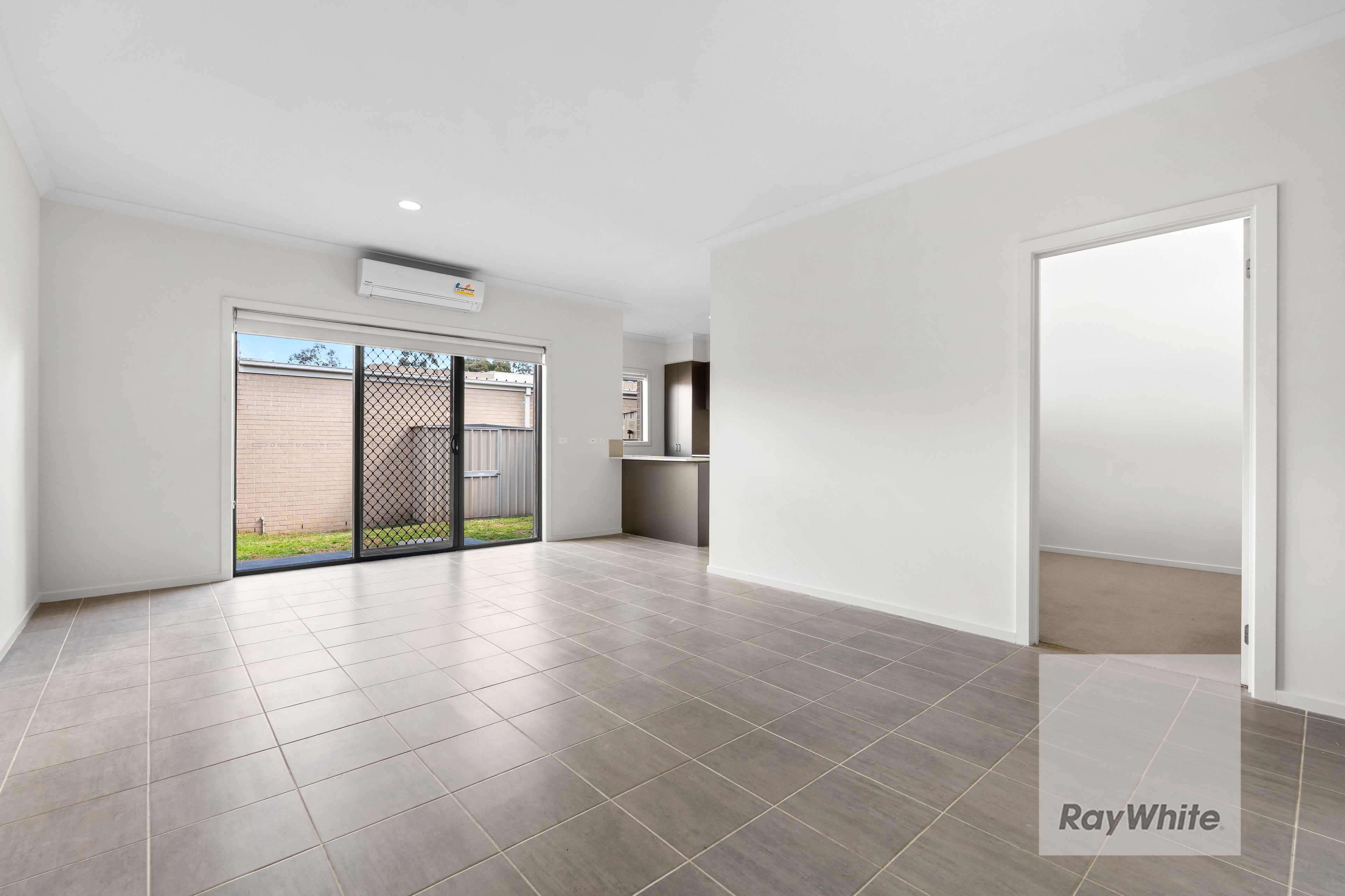 17 Pontoon Street, Lalor, VIC 3075