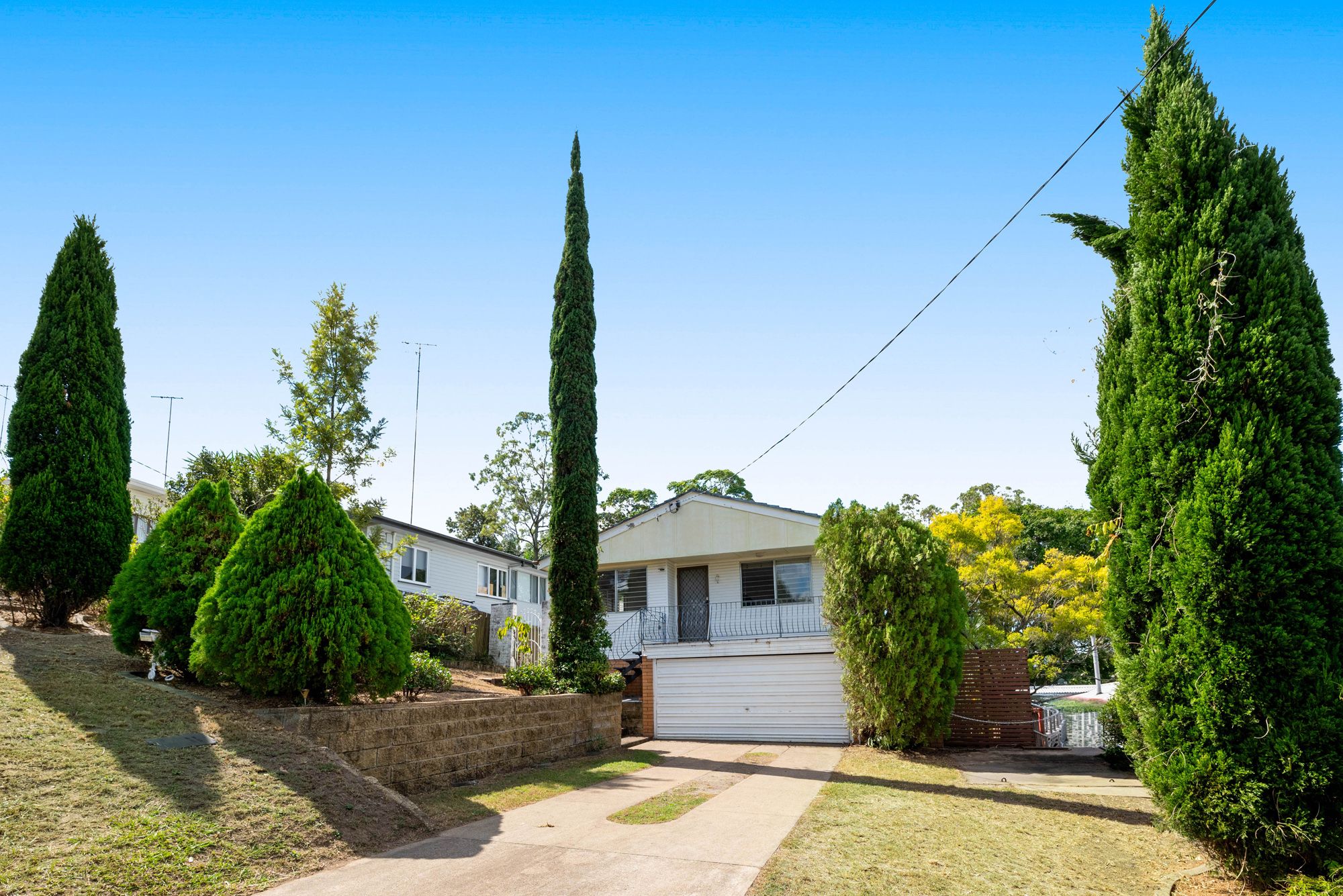 17 Hoya Street, Holland Park West, QLD 4121