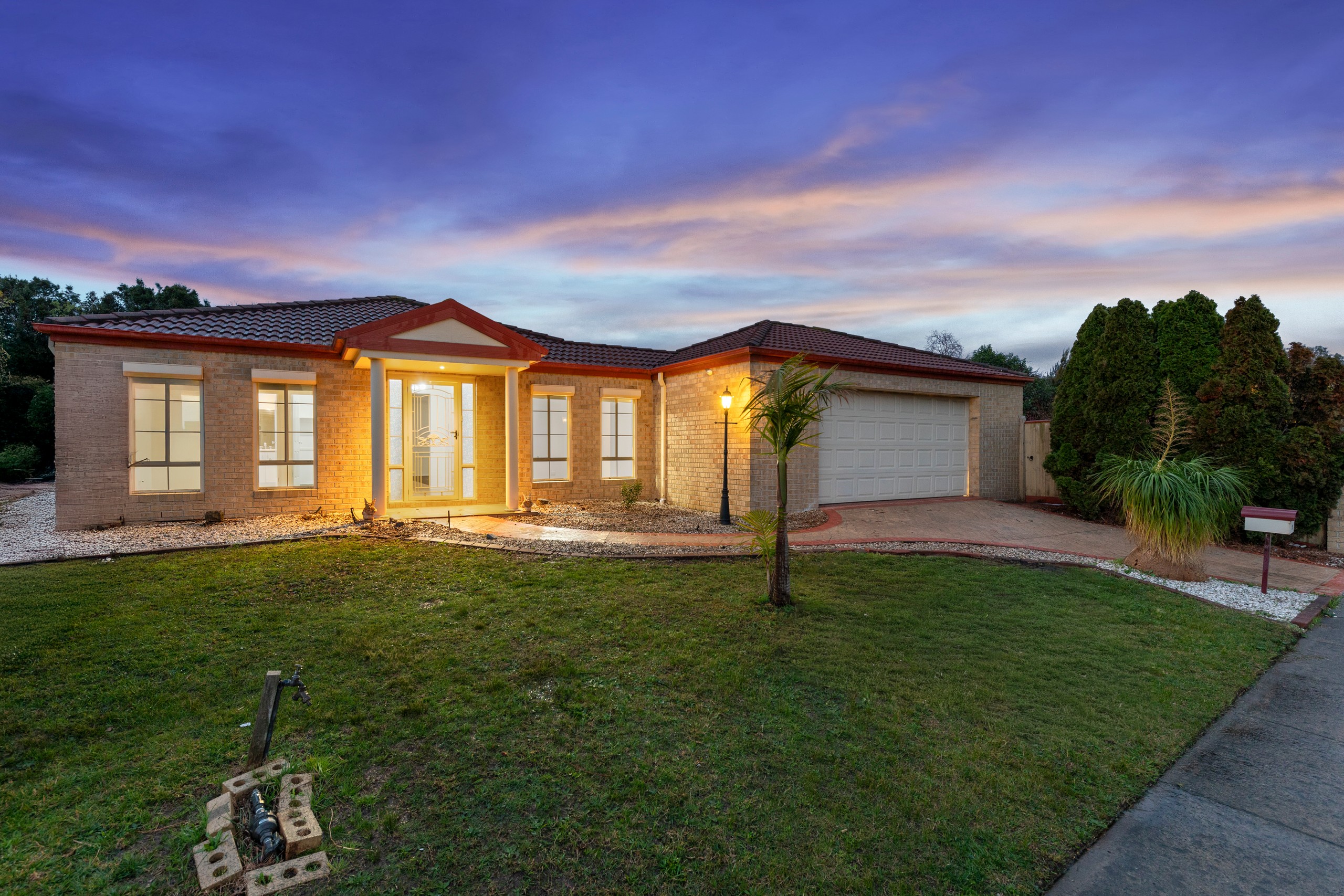 2 Wynen Court, Pakenham, VIC 3810
