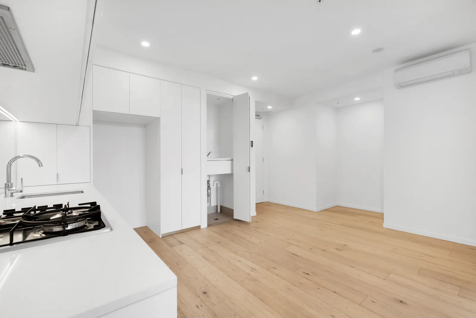 10609/19 Wilson Street, West End