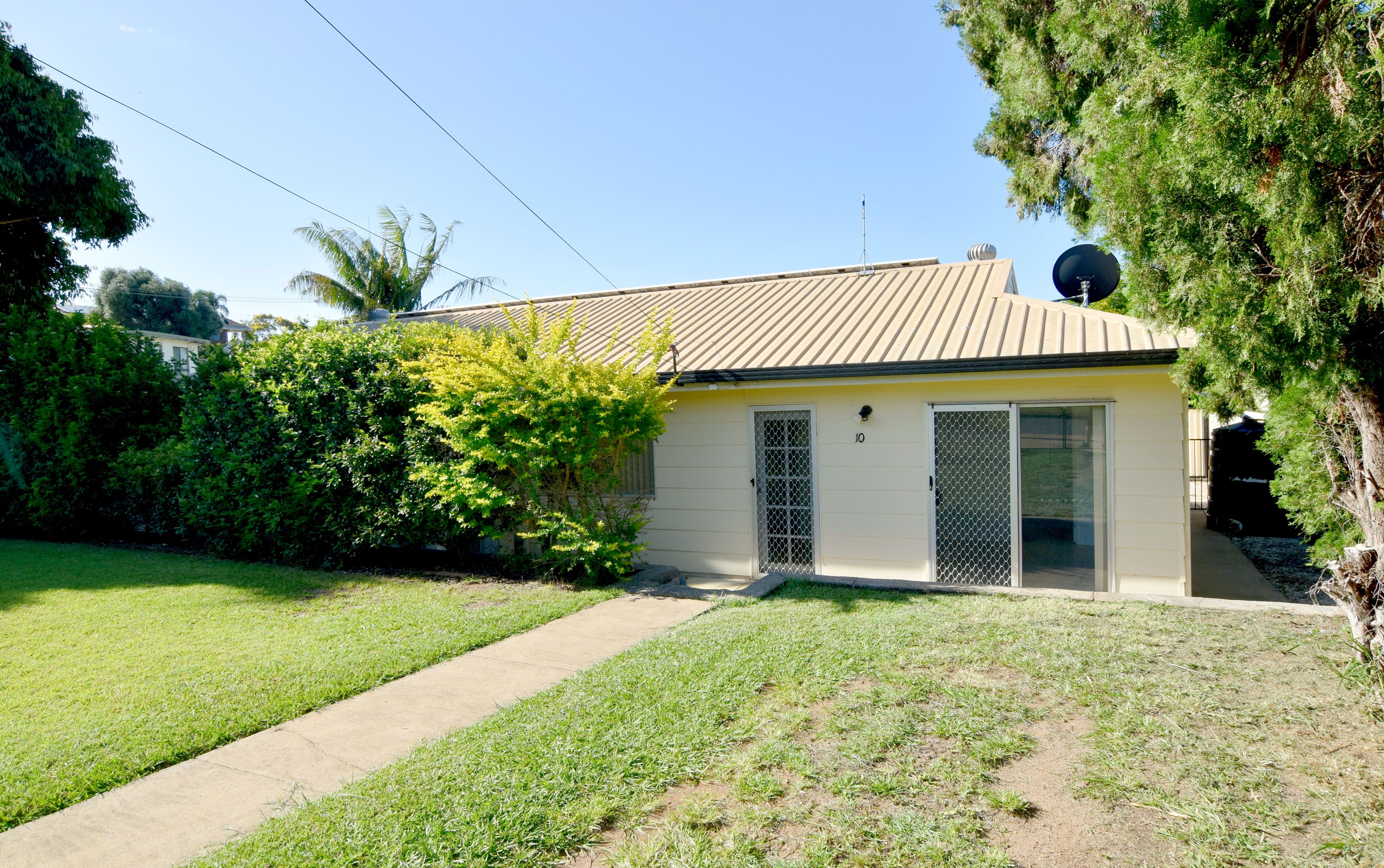 10 Saturn Crescent, Telina, QLD 4680
