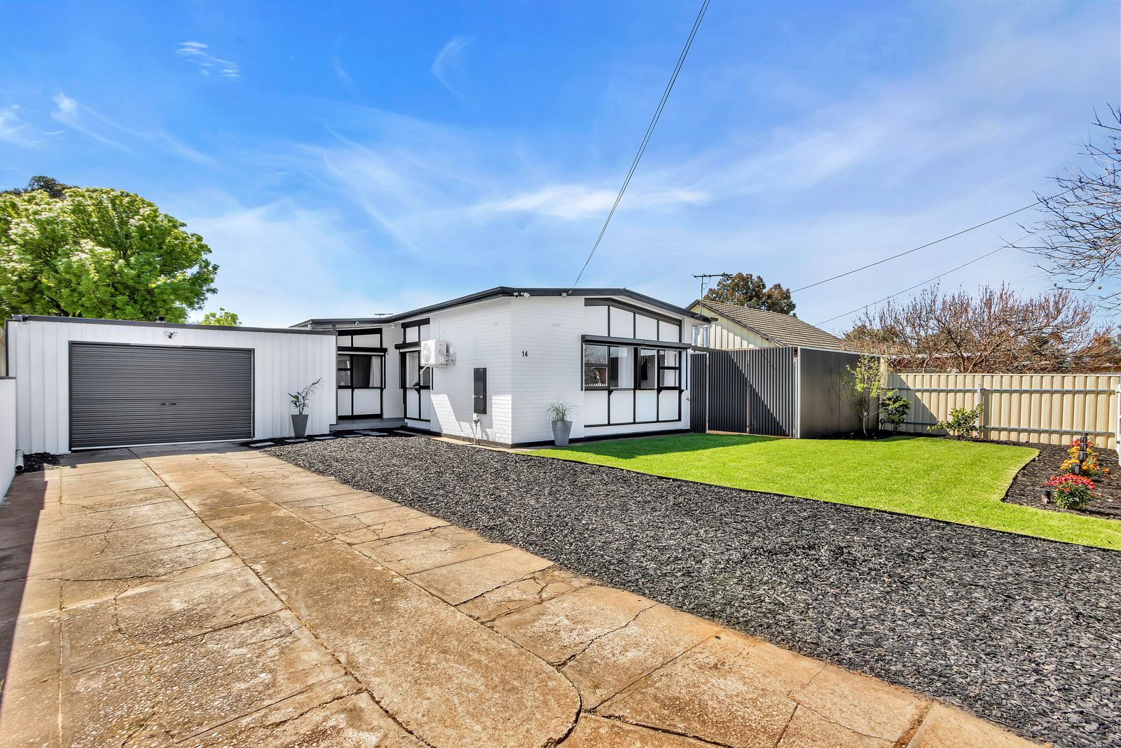 14 Crabb Road, Smithfield Plains, SA 5114
