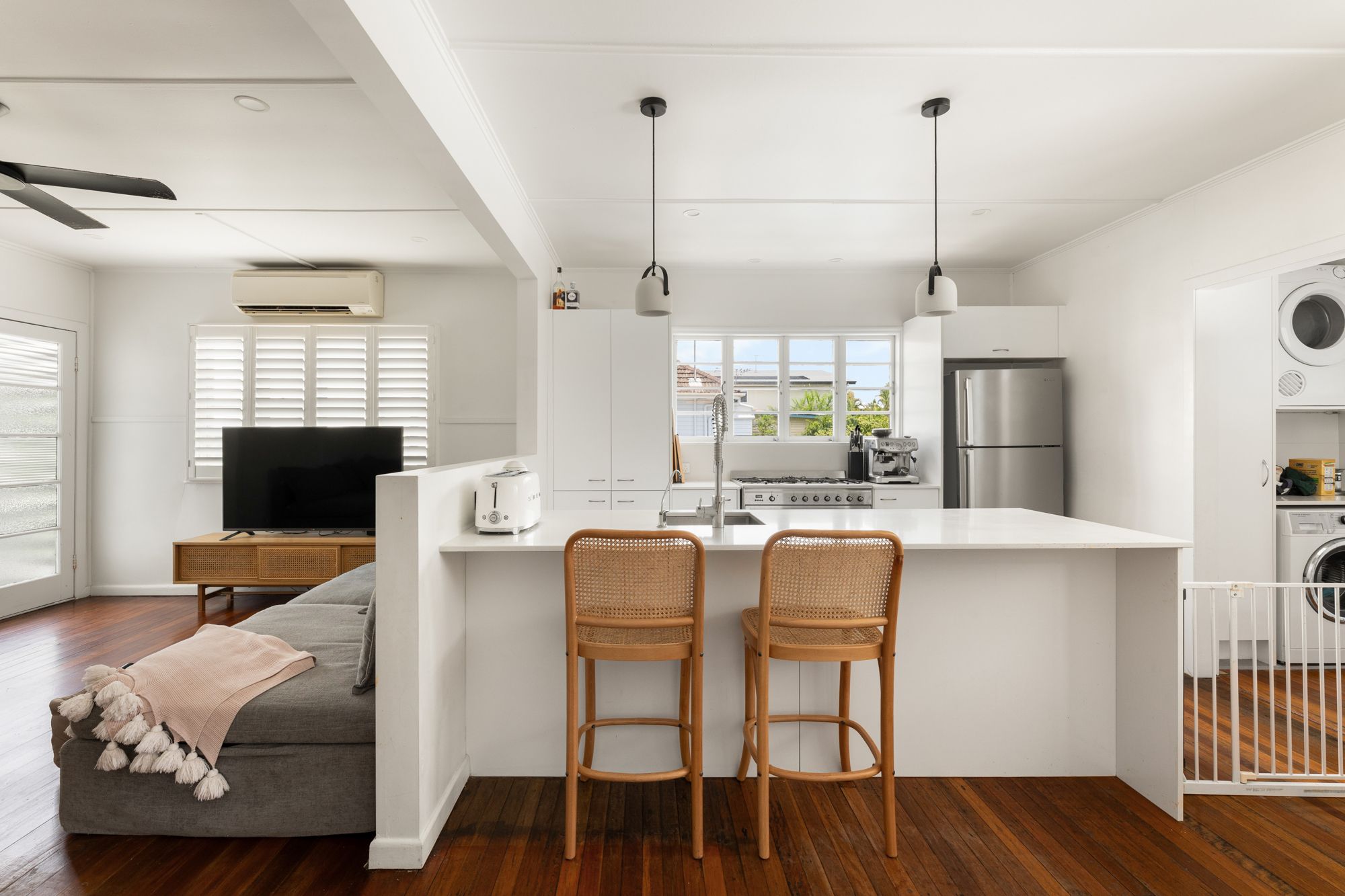 84 Harrison Street, Bulimba, QLD 4171
