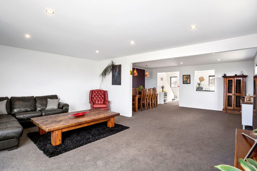 6/410 The Esplanade, Island Bay, Wellington City 6023 Sold House