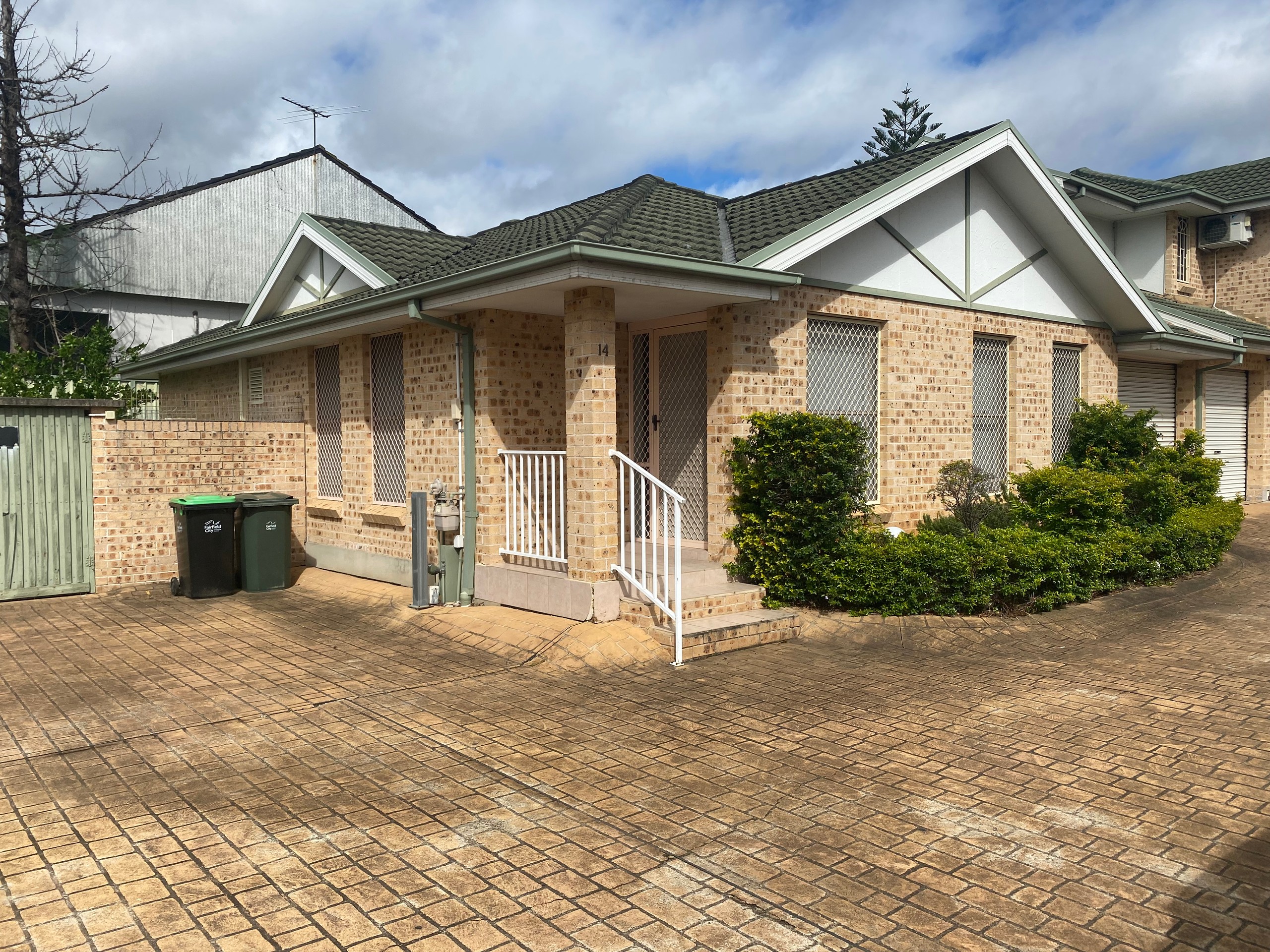 14/87-89 Cambridge Street, Canley Heights, NSW 2166