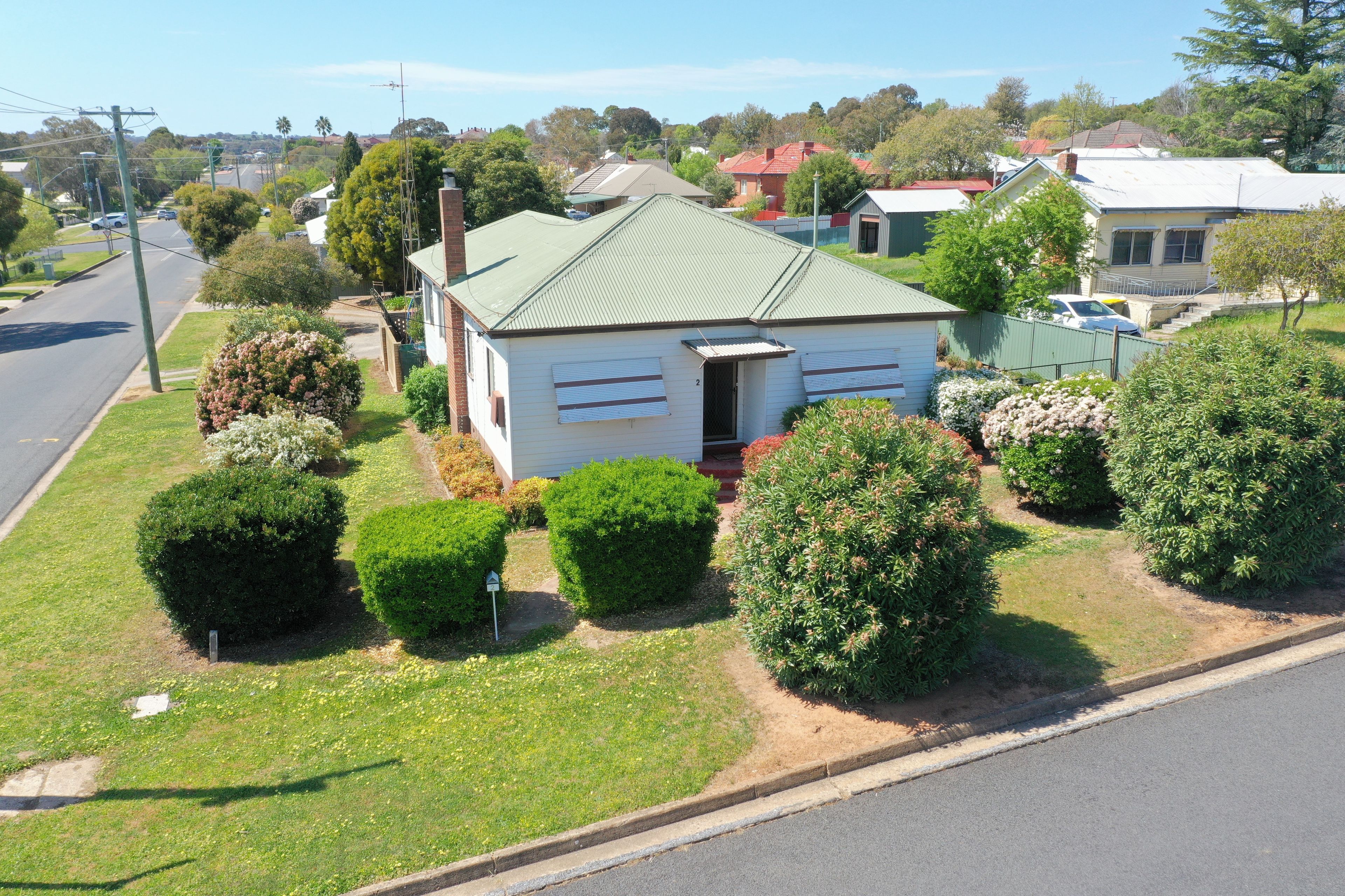 2 White Street , Young NSW 2594