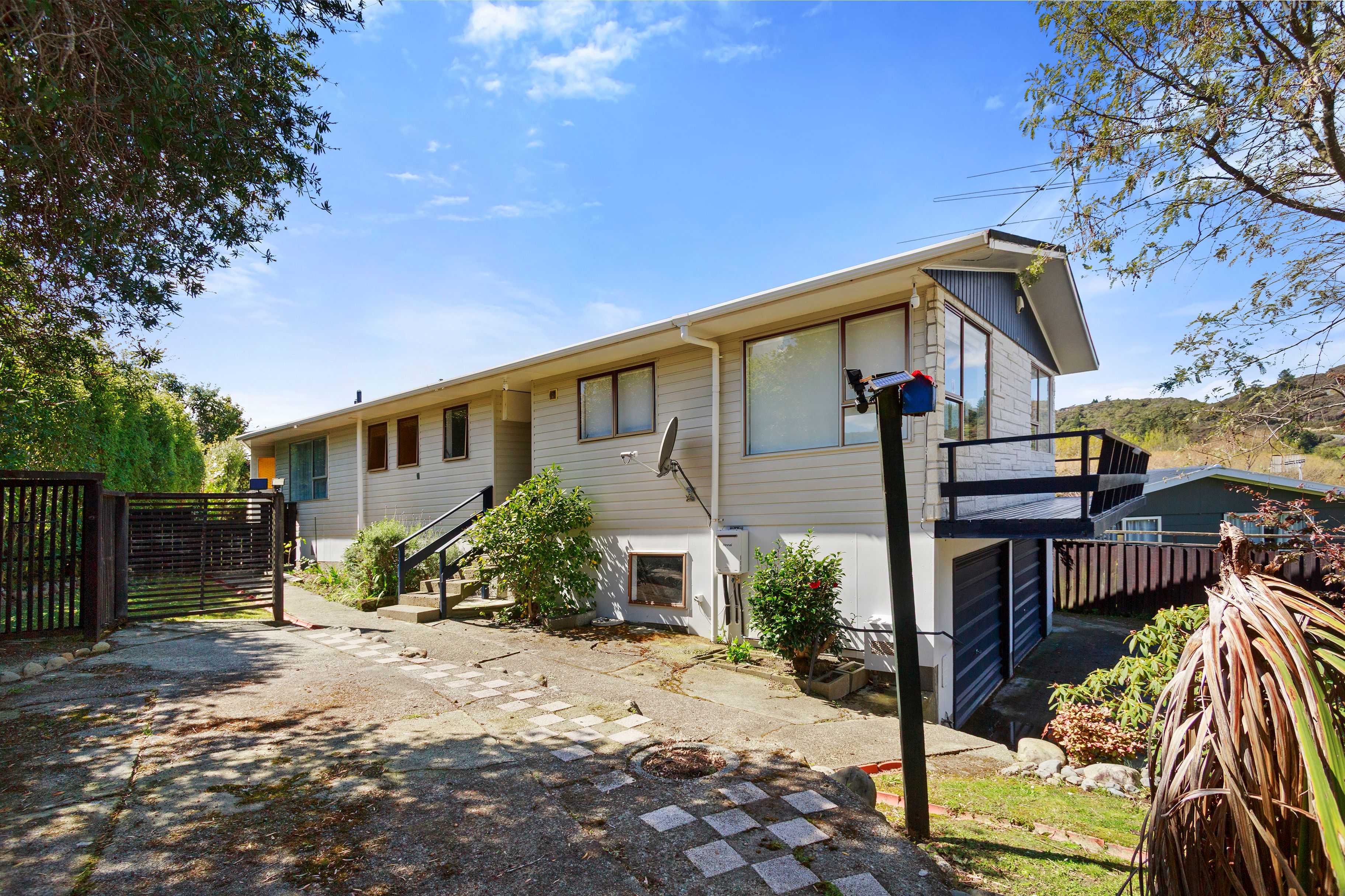 4 Aniseed Grove, Timberlea, Upper Hutt City
