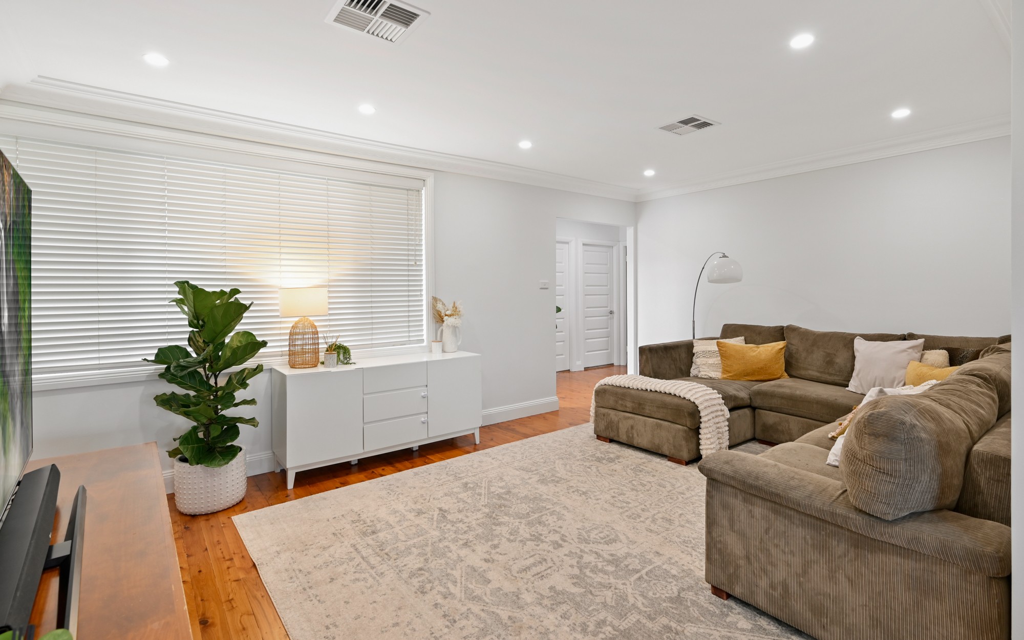 25 McCrae Drive, Camden South, NSW 2570
