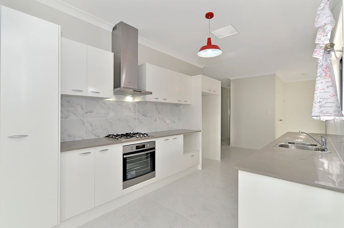 14b Birdwood Avenue, Umina Beach, NSW 2257