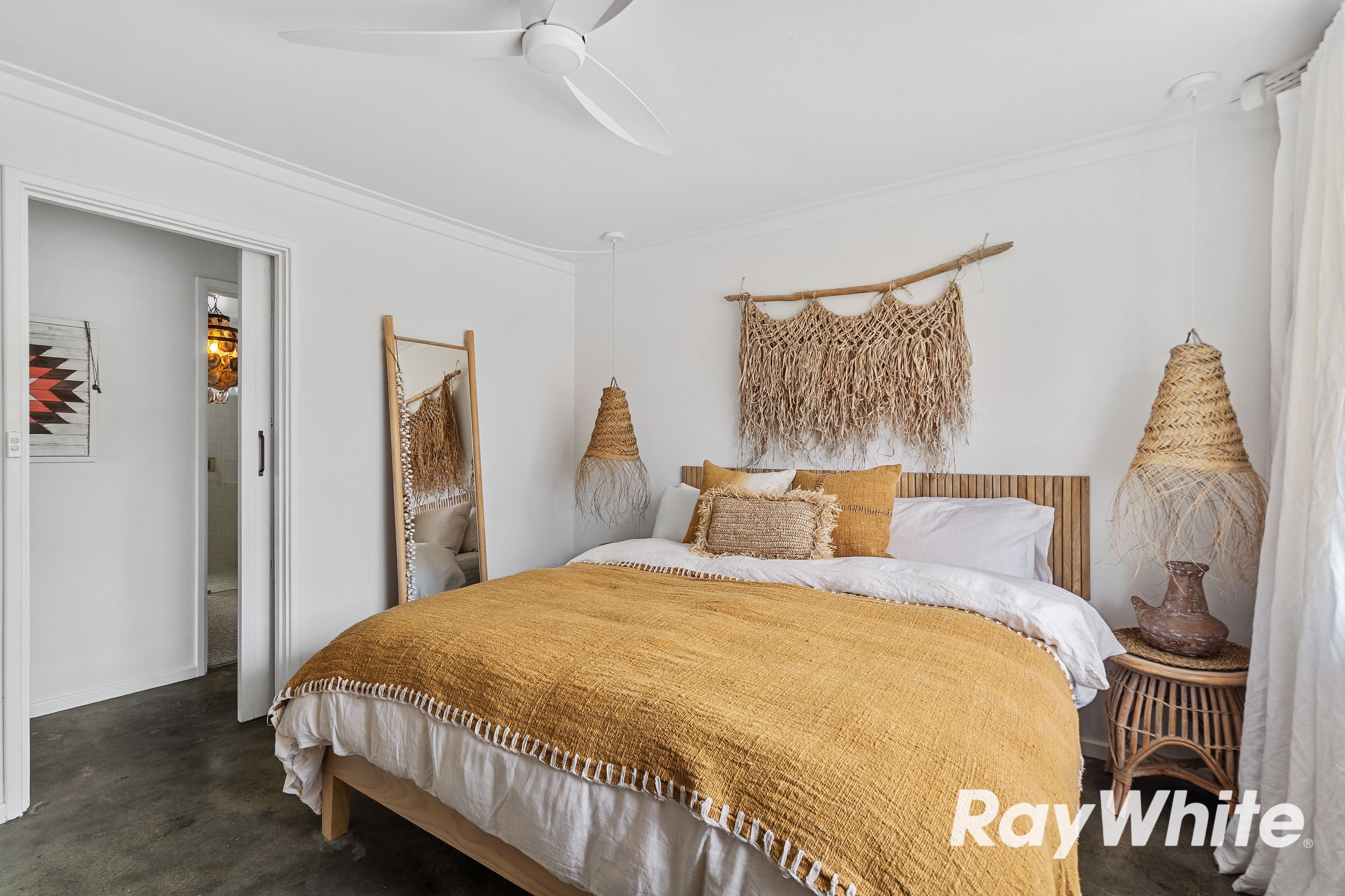 15 Clyde Place — photo 9 of 28