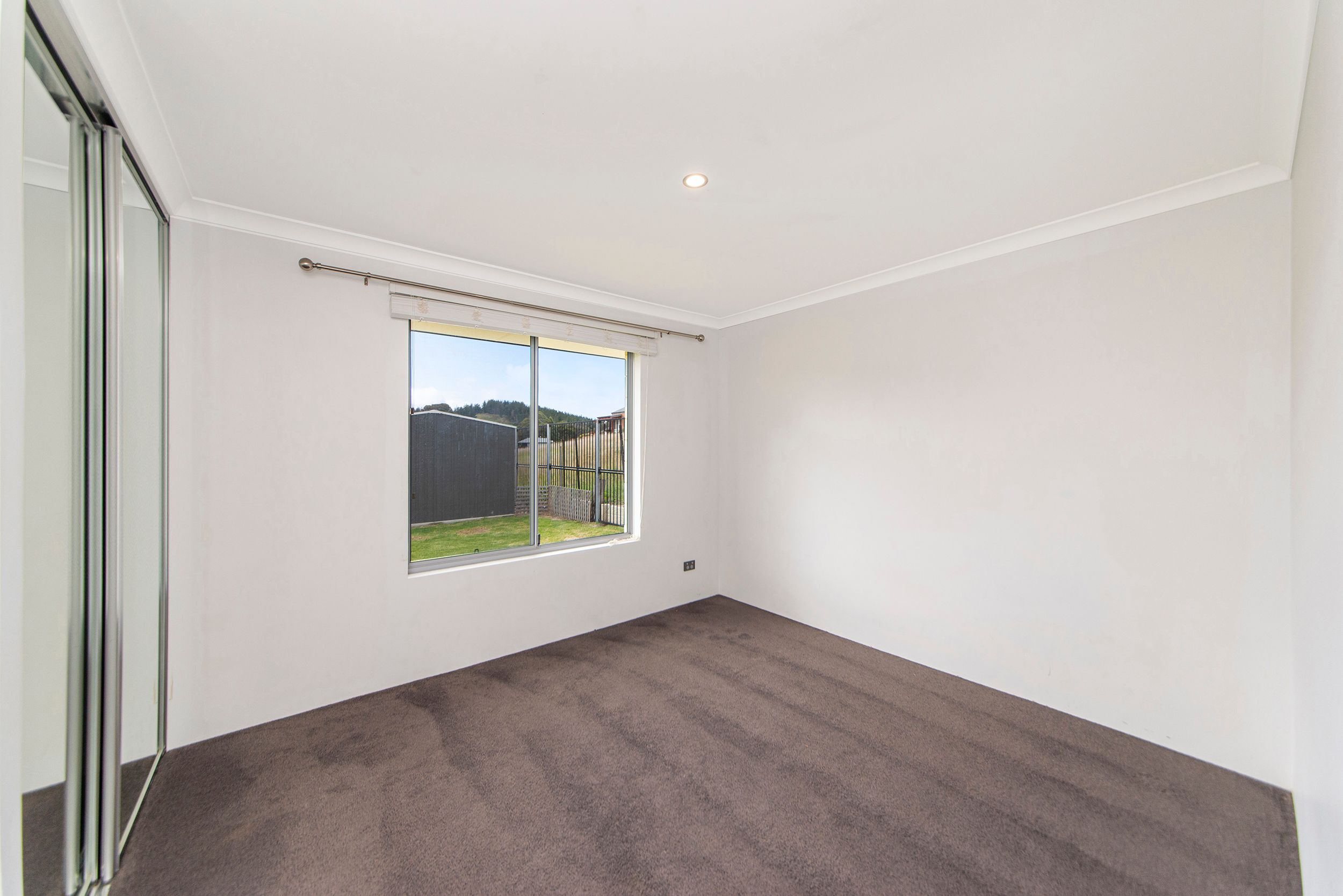 7 McAlpine Mews — photo 7 of 15
