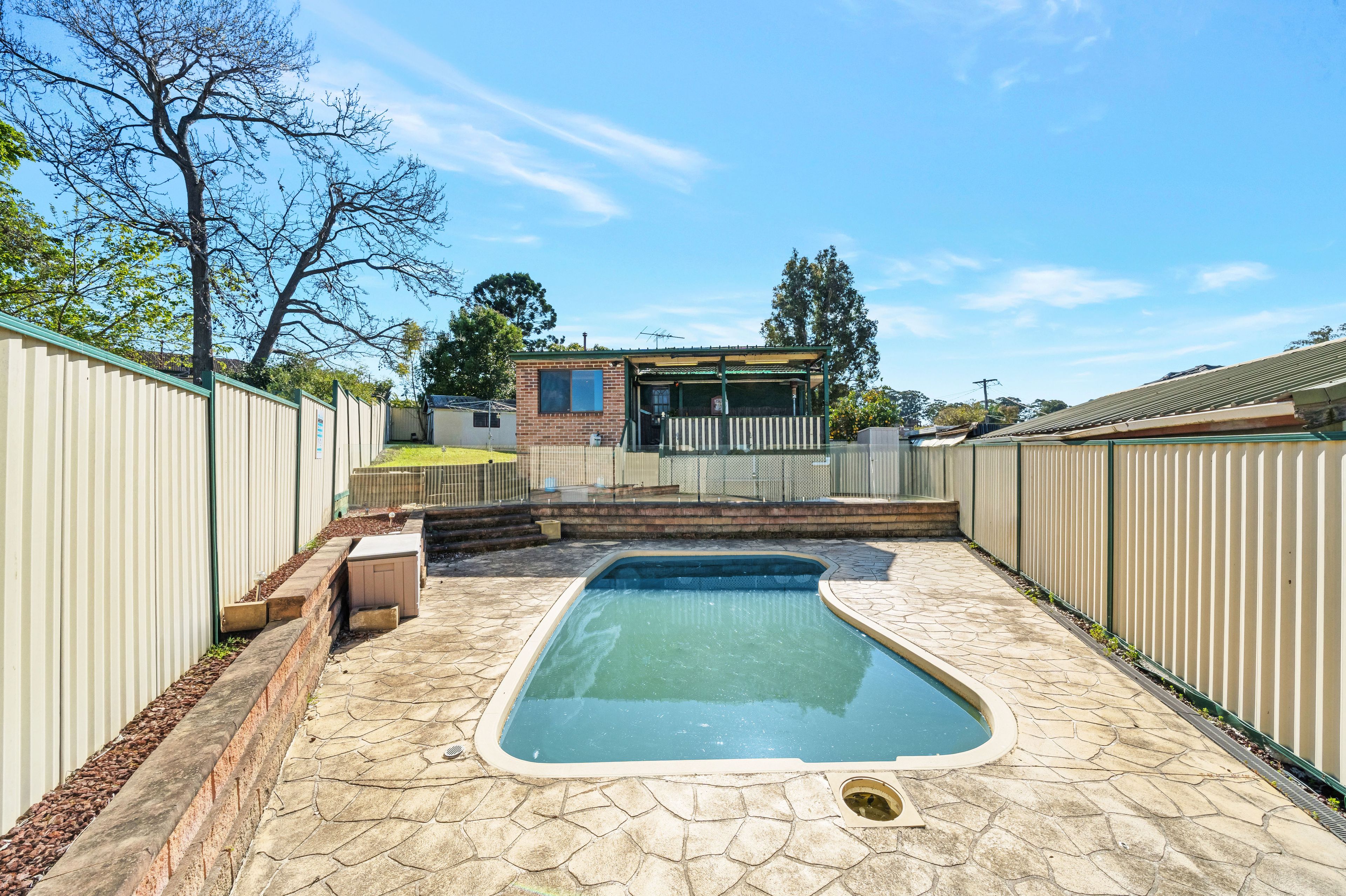 10 Leigh Place — photo 15 of 15