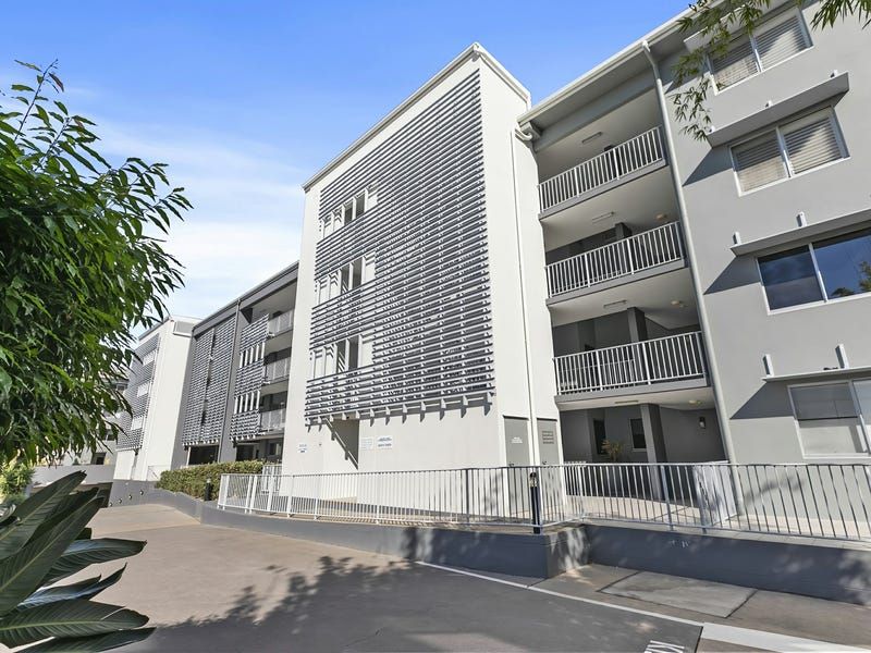 16/52 Bestman Avenue — photo 12 of 13