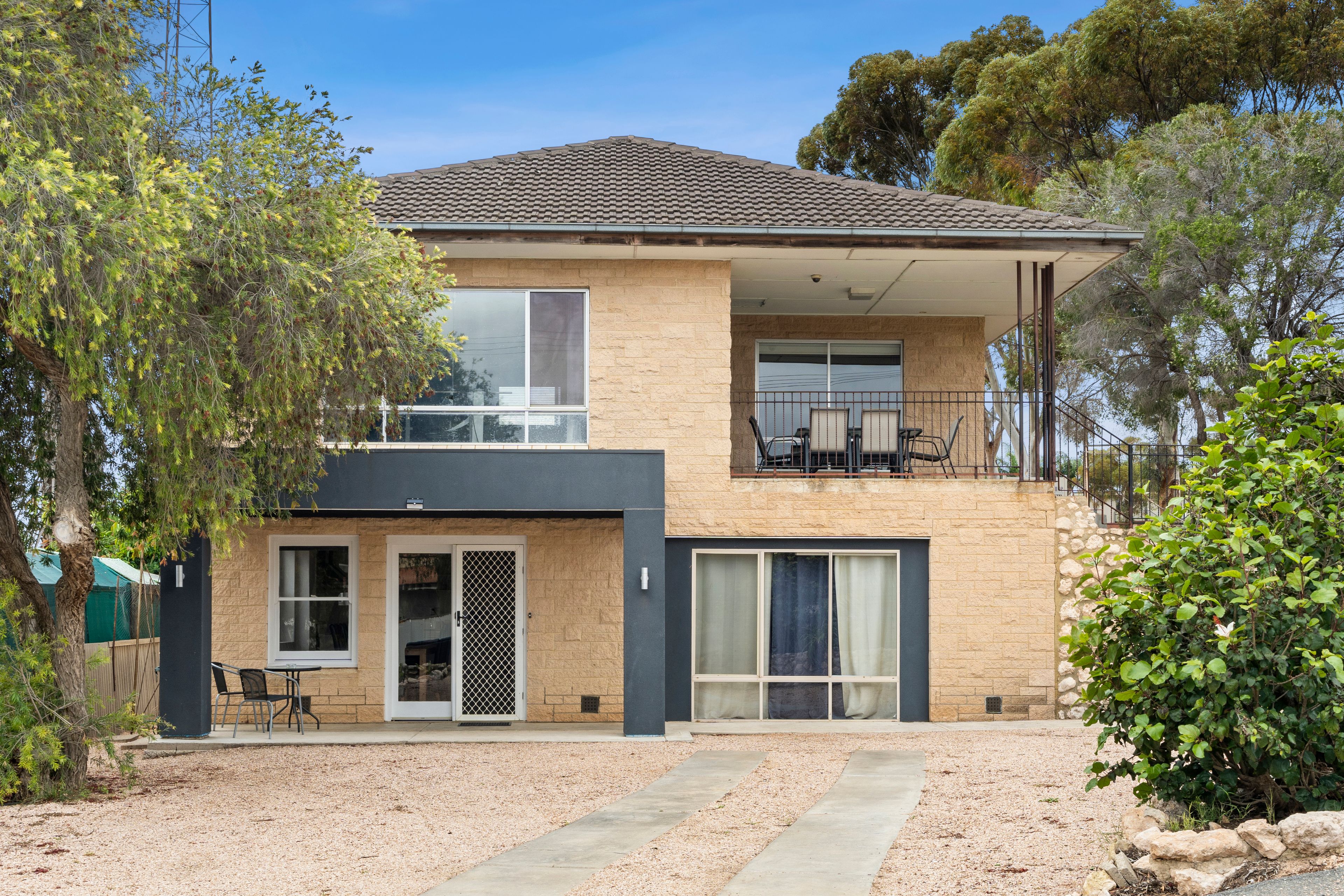 4 Coombe Terrace, Waikerie, SA 5330 House for Sale Ray White