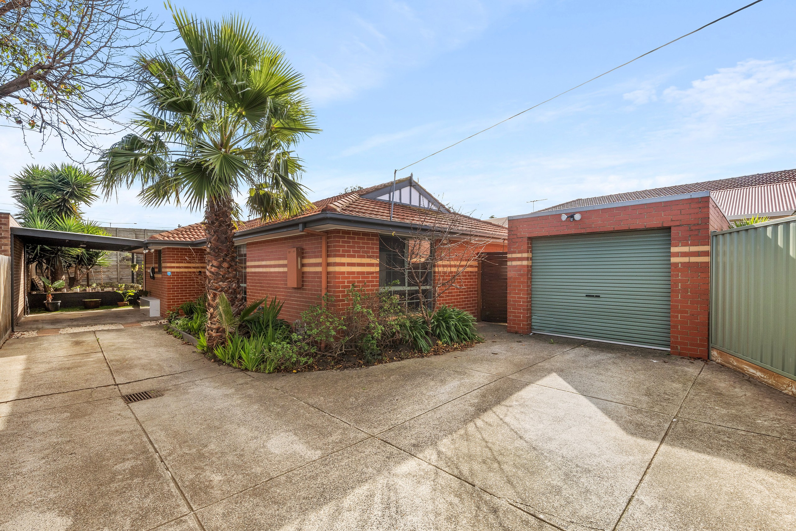 2/73 Grand Parade, Epping, VIC 3076
