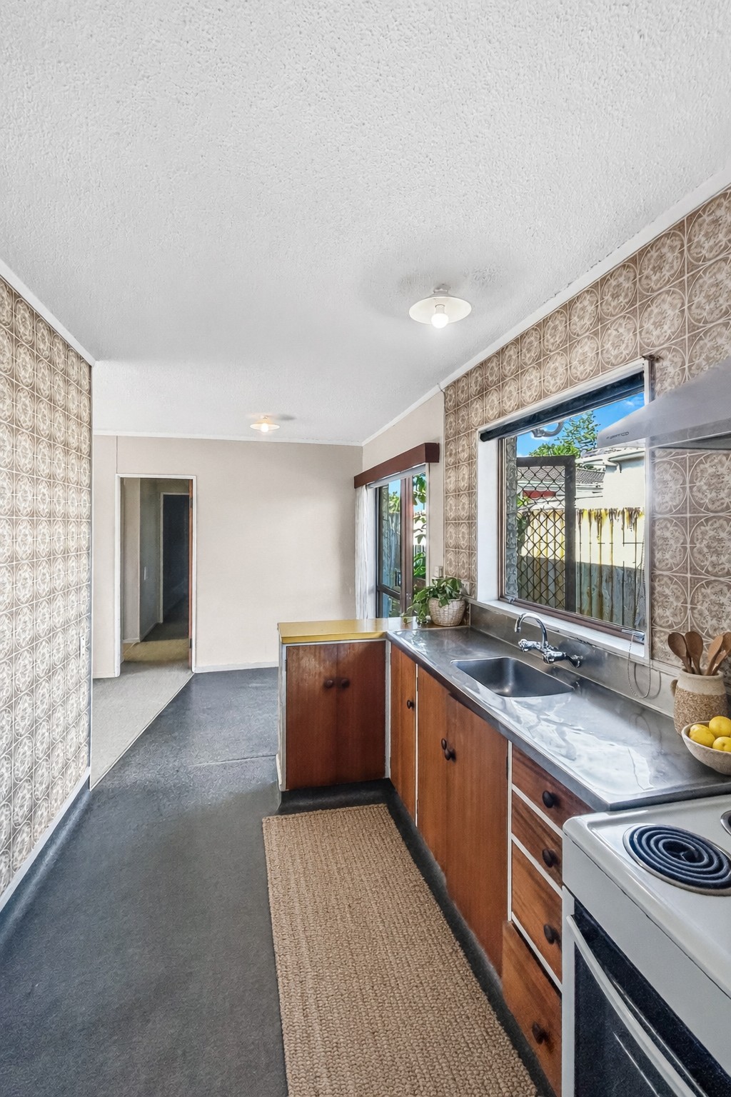 2/43 Kimpton Road, Papatoetoe, Manukau City