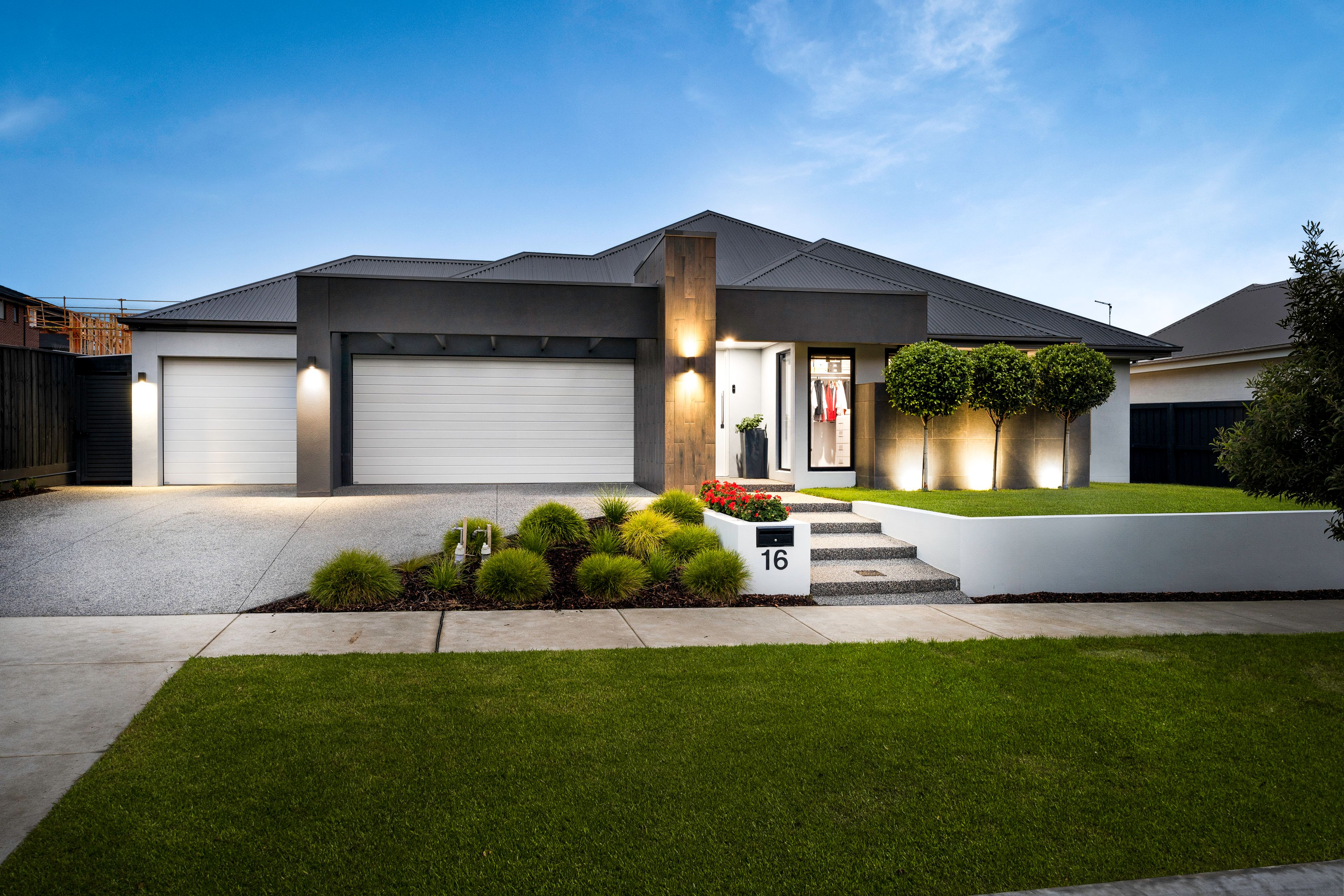 16 Oakrind Rise, Officer, VIC 3809