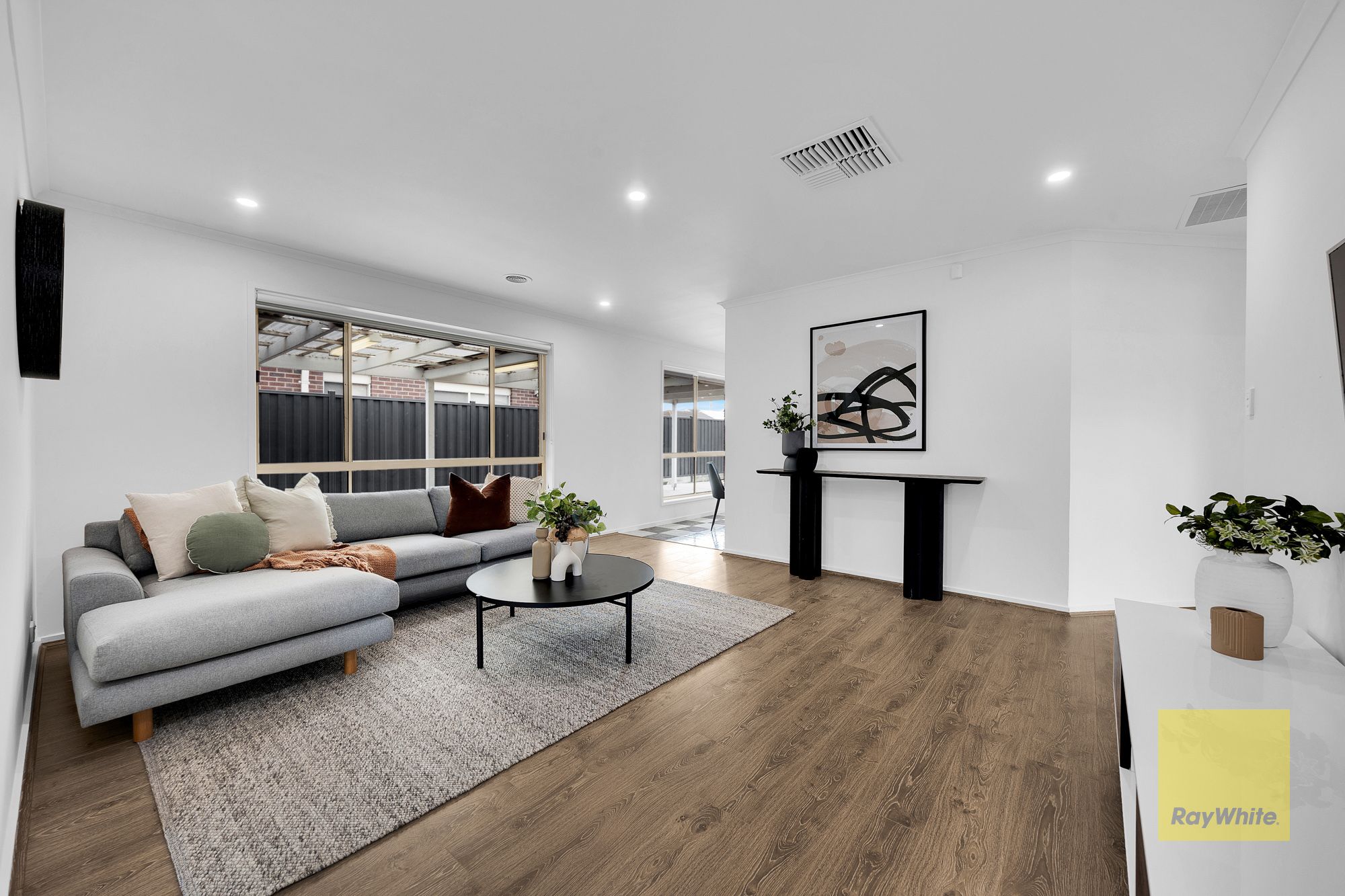 71 Leila Street — photo 6 of 23