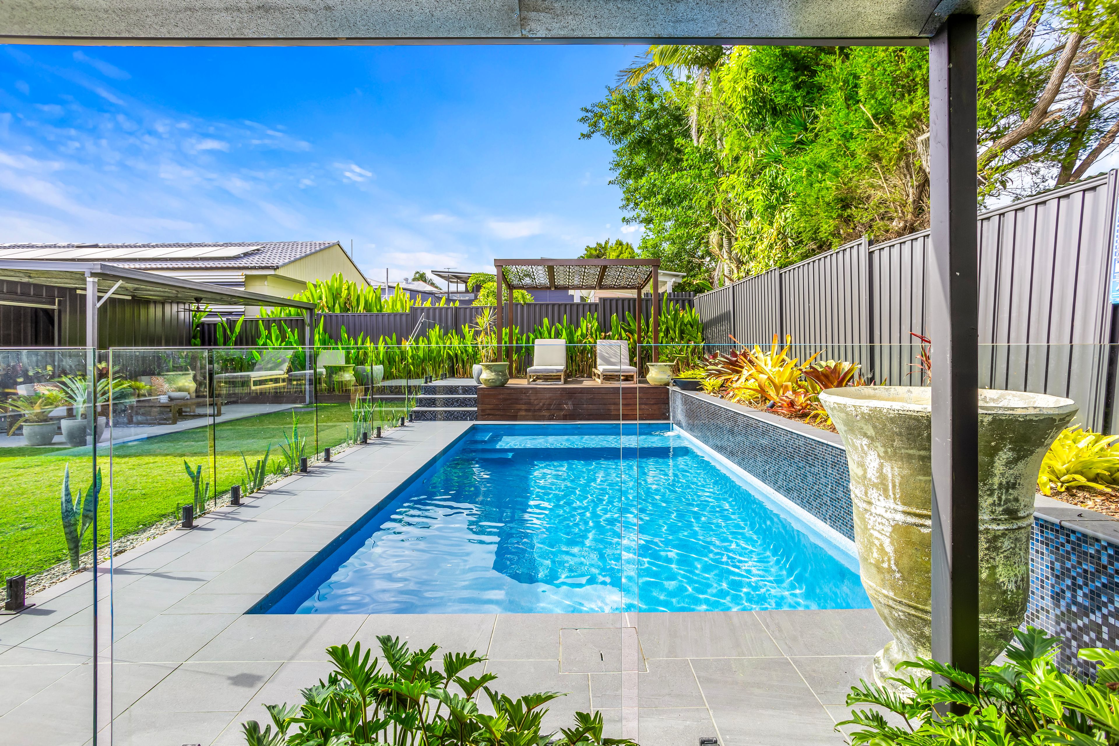 216 Scarborough Road, Scarborough, QLD 4020