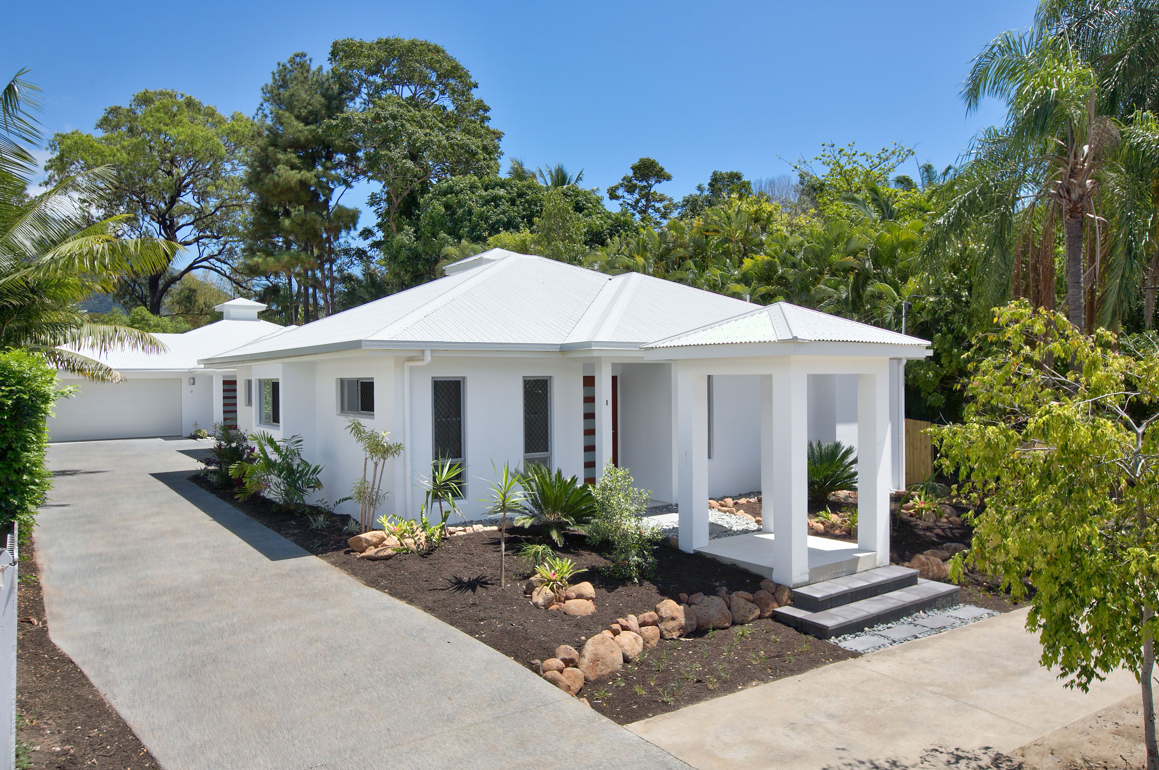 17a Satellite Street, Clifton Beach, QLD 4879