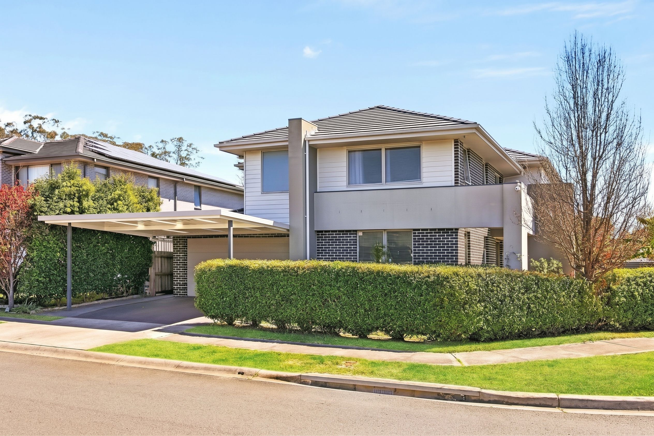 16 Rensberg Way — photo 3 of 18