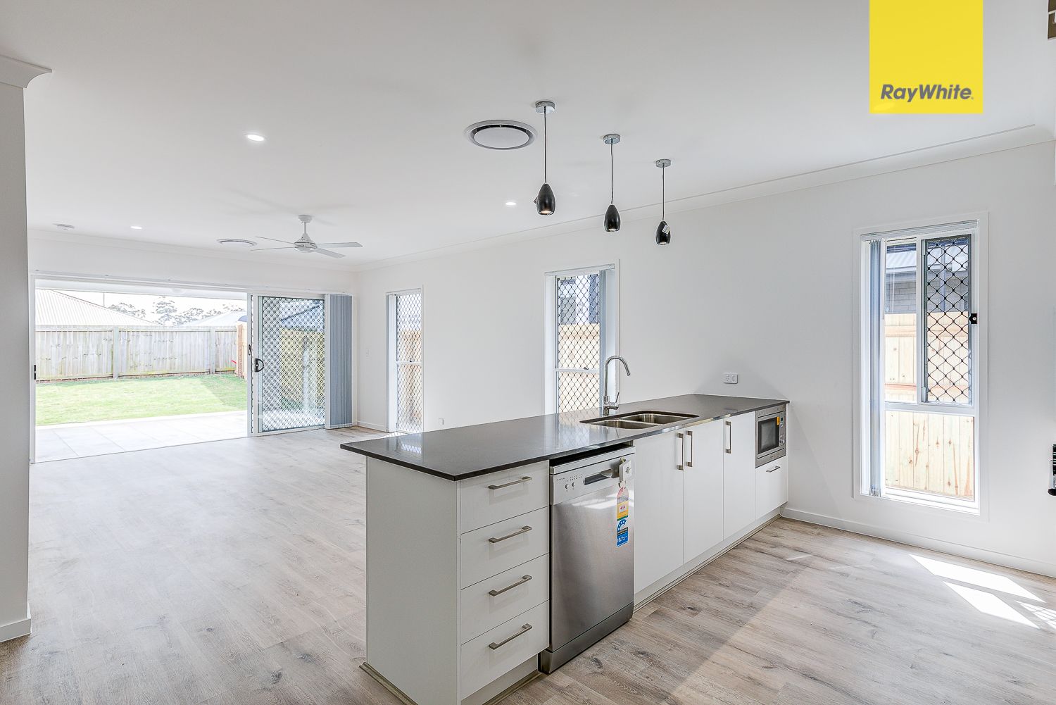28 Tulloch Street, Logan Reserve, QLD 4133